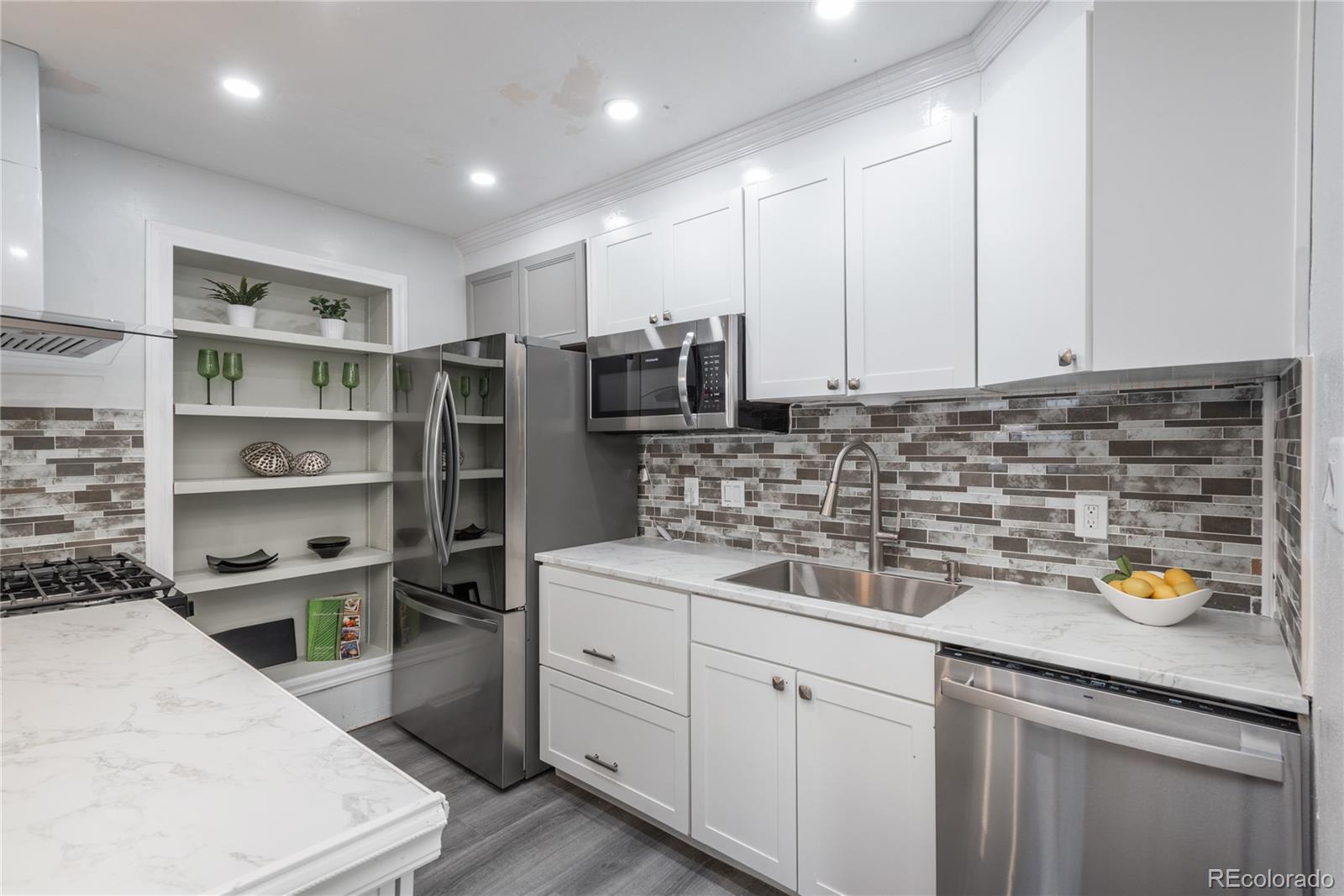 12048 Canal Drive, Aurora, CO 80011, 4 Bedrooms Bedrooms, ,3 BathroomsBathrooms,Residential,For Sale,Canal,REC1858366