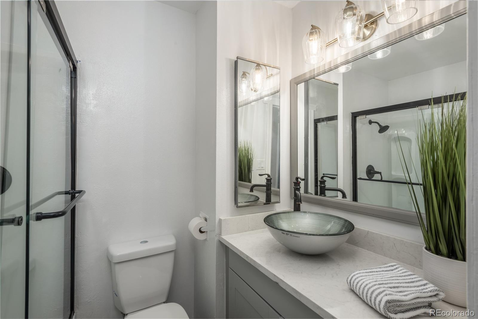 12048 Canal Drive, Aurora, CO 80011, 4 Bedrooms Bedrooms, ,3 BathroomsBathrooms,Residential,For Sale,Canal,REC1858366