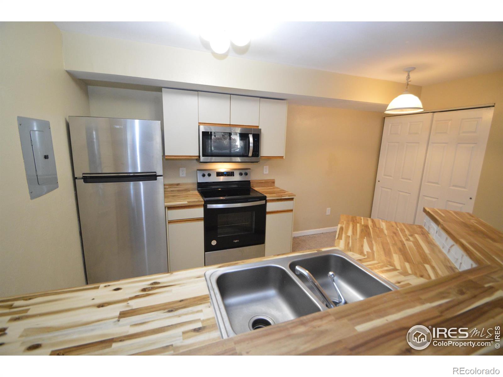 20-30 S Boulder Circle, Boulder, CO 80303, ,Income,For Sale,Boulder,RECIR1023630