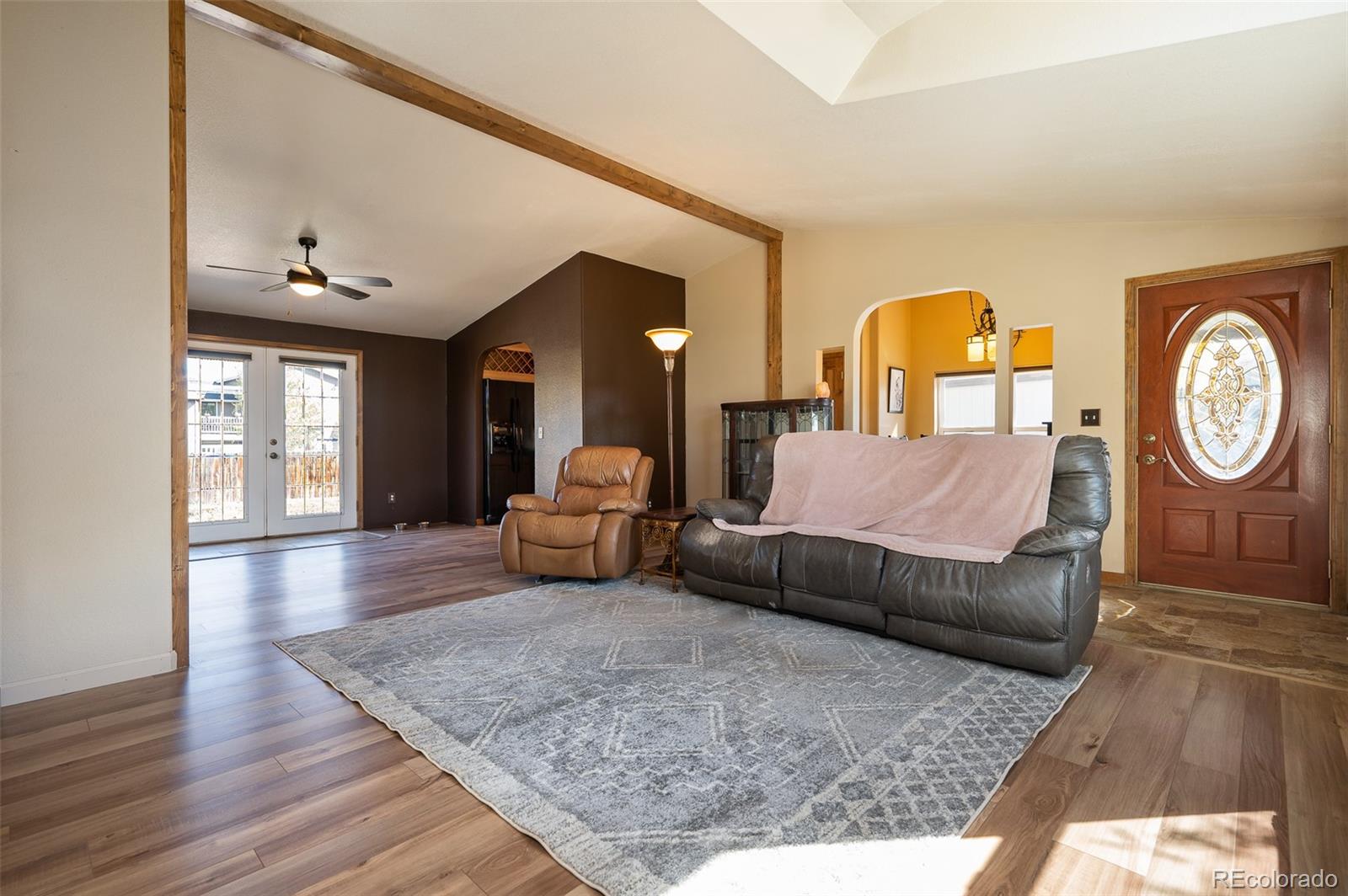 295 Avenue C, Granby, CO 80446, 3 Bedrooms Bedrooms, ,2 BathroomsBathrooms,Residential,For Sale,Avenue C,REC5833256