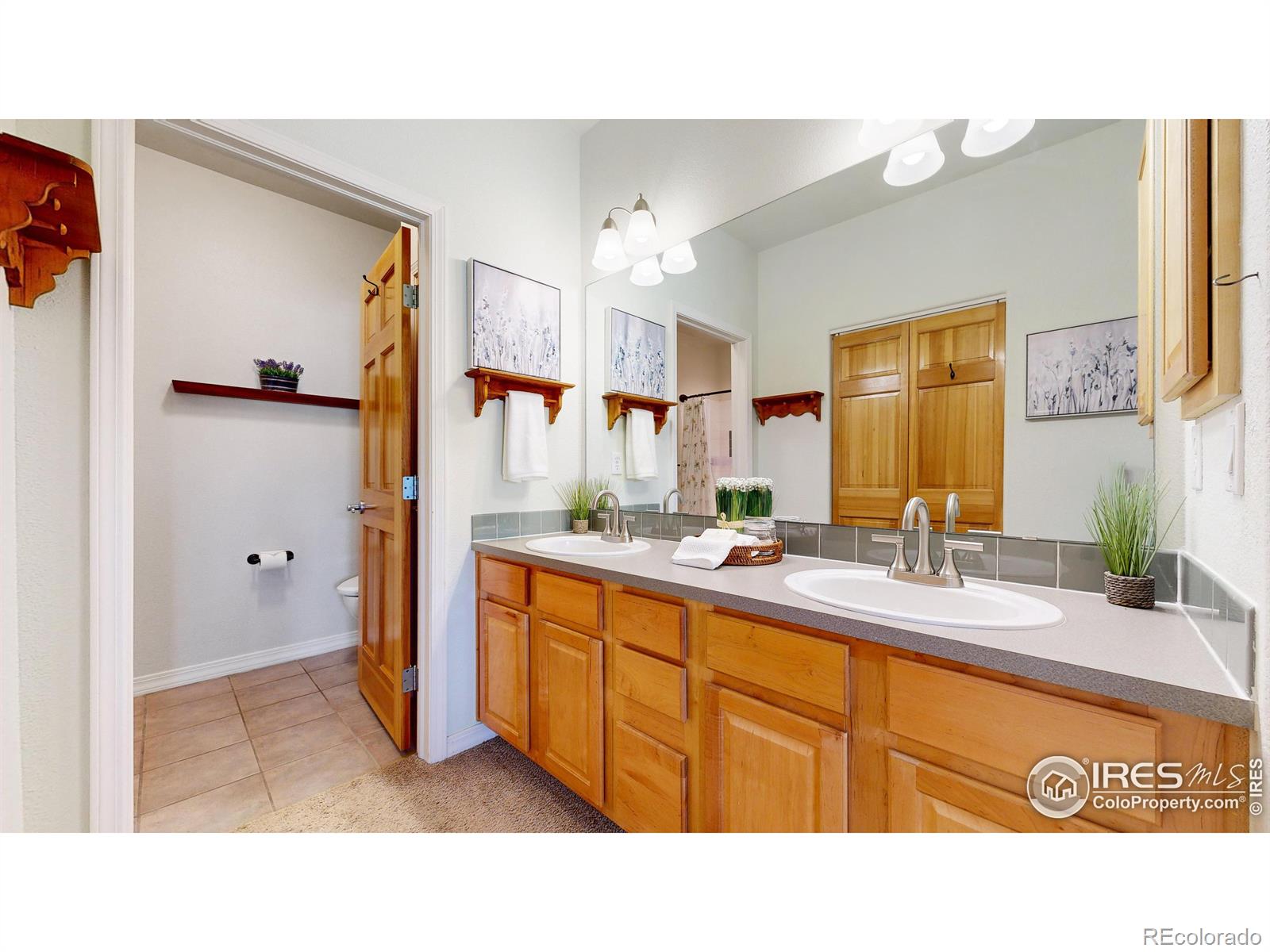 5220 Boardwalk Drive #24, Fort Collins, CO 80525, 2 Bedrooms Bedrooms, ,2 BathroomsBathrooms,Residential,For Sale,Boardwalk,RECIR1023571