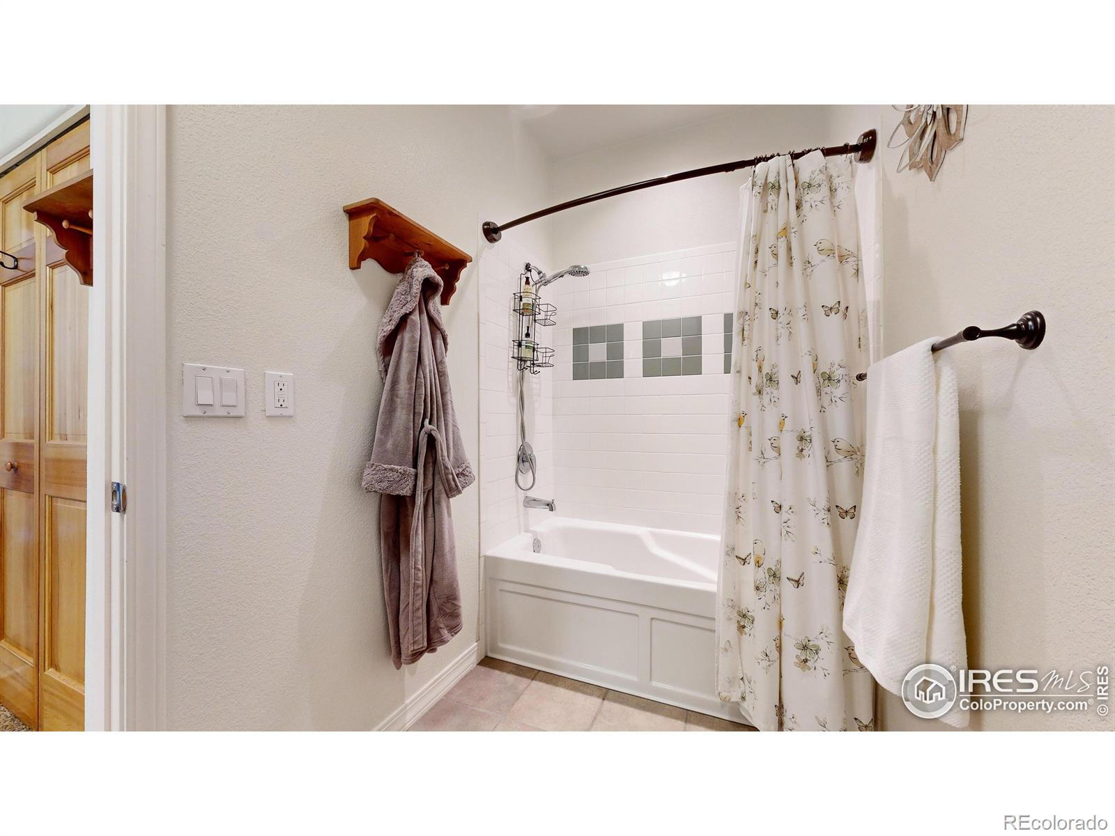 5220 Boardwalk Drive #24, Fort Collins, CO 80525, 2 Bedrooms Bedrooms, ,2 BathroomsBathrooms,Residential,For Sale,Boardwalk,RECIR1023571