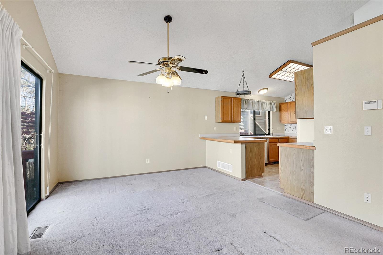 10475 82nd Place, Arvada, CO 80005, 3 Bedrooms Bedrooms, ,3 BathroomsBathrooms,Residential,For Sale,82nd,REC3921270