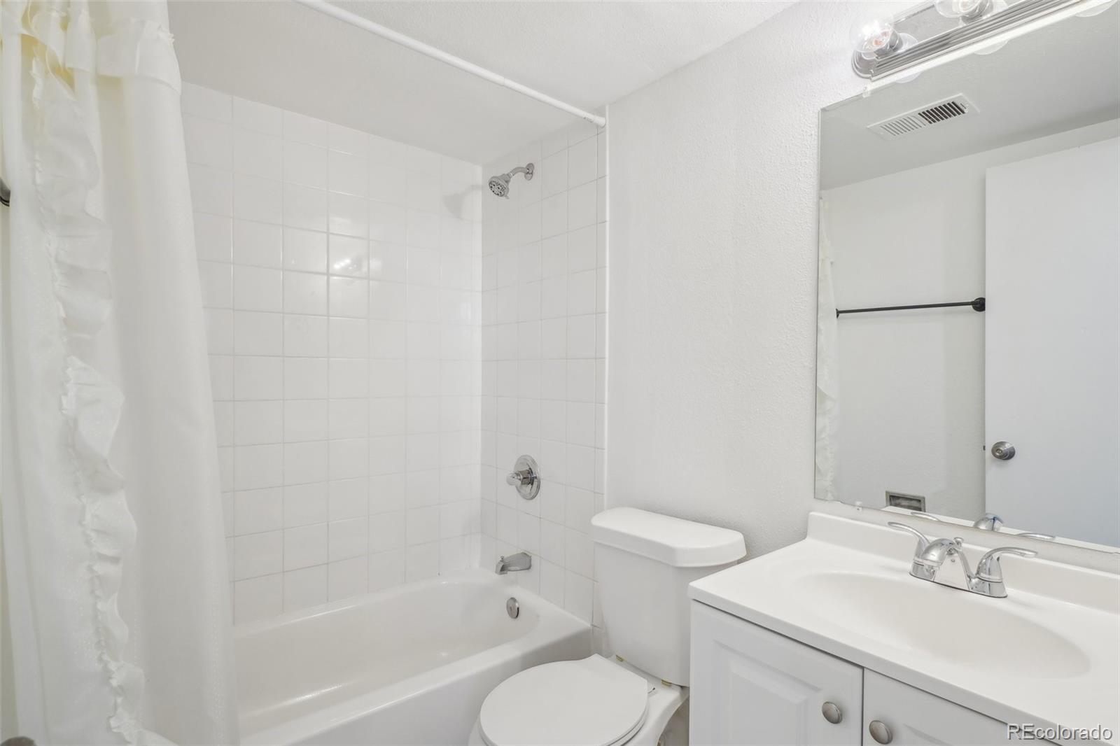 9220 Girard Avenue #2, Denver, CO 80231, 1 Bedroom Bedrooms, ,1 BathroomBathrooms,Residential,For Sale,Girard,REC3056888