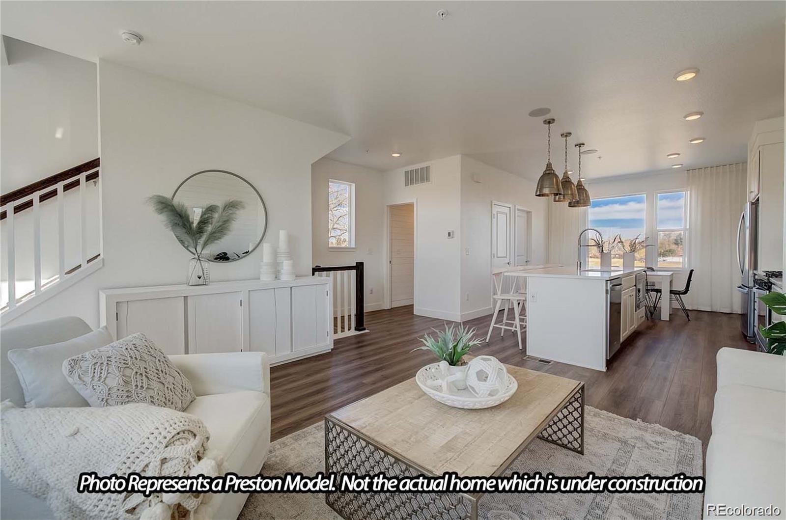 2672 68th Avenue, Denver, CO 80221, 2 Bedrooms Bedrooms, ,4 BathroomsBathrooms,Residential,For Sale,68th,REC2713004