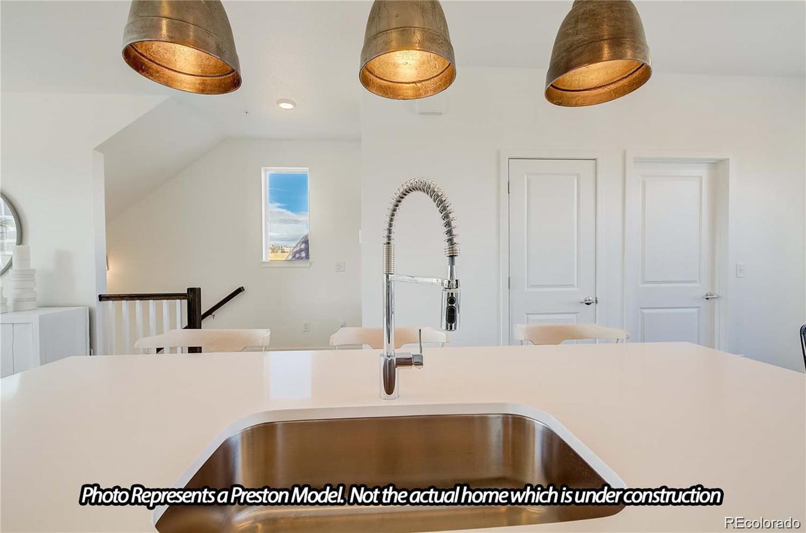 2672 68th Avenue, Denver, CO 80221, 2 Bedrooms Bedrooms, ,4 BathroomsBathrooms,Residential,For Sale,68th,REC2713004