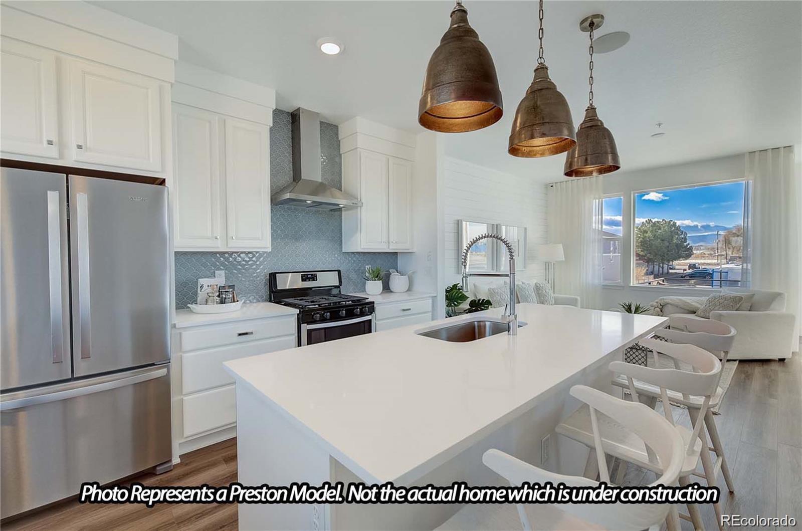 2672 68th Avenue, Denver, CO 80221, 2 Bedrooms Bedrooms, ,4 BathroomsBathrooms,Residential,For Sale,68th,REC2713004