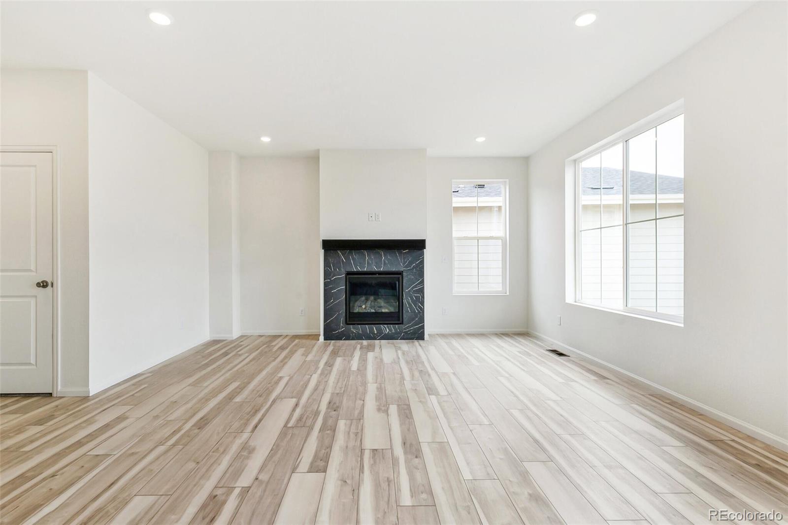 9374 Bahama Court, Commerce City, CO 80022, 3 Bedrooms Bedrooms, ,3 BathroomsBathrooms,Residential,For Sale,Bahama,REC6663739