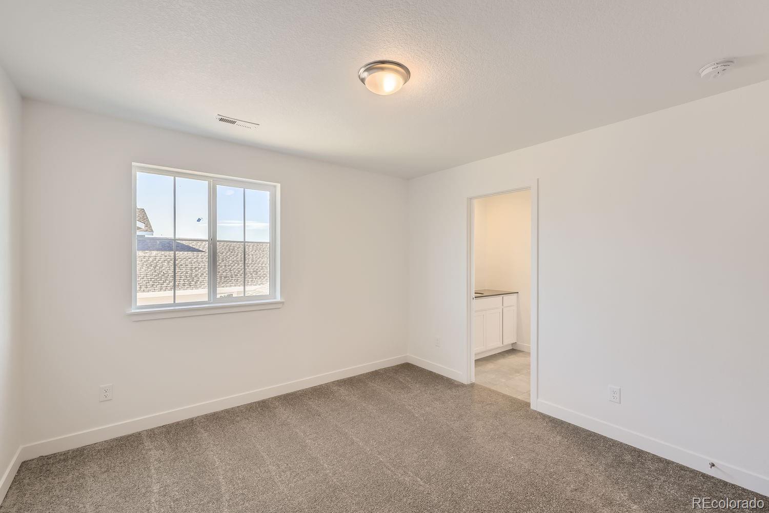 948 Congress Place, Elizabeth, CO 80107, 5 Bedrooms Bedrooms, ,4 BathroomsBathrooms,Residential,For Sale,Congress,REC2586408
