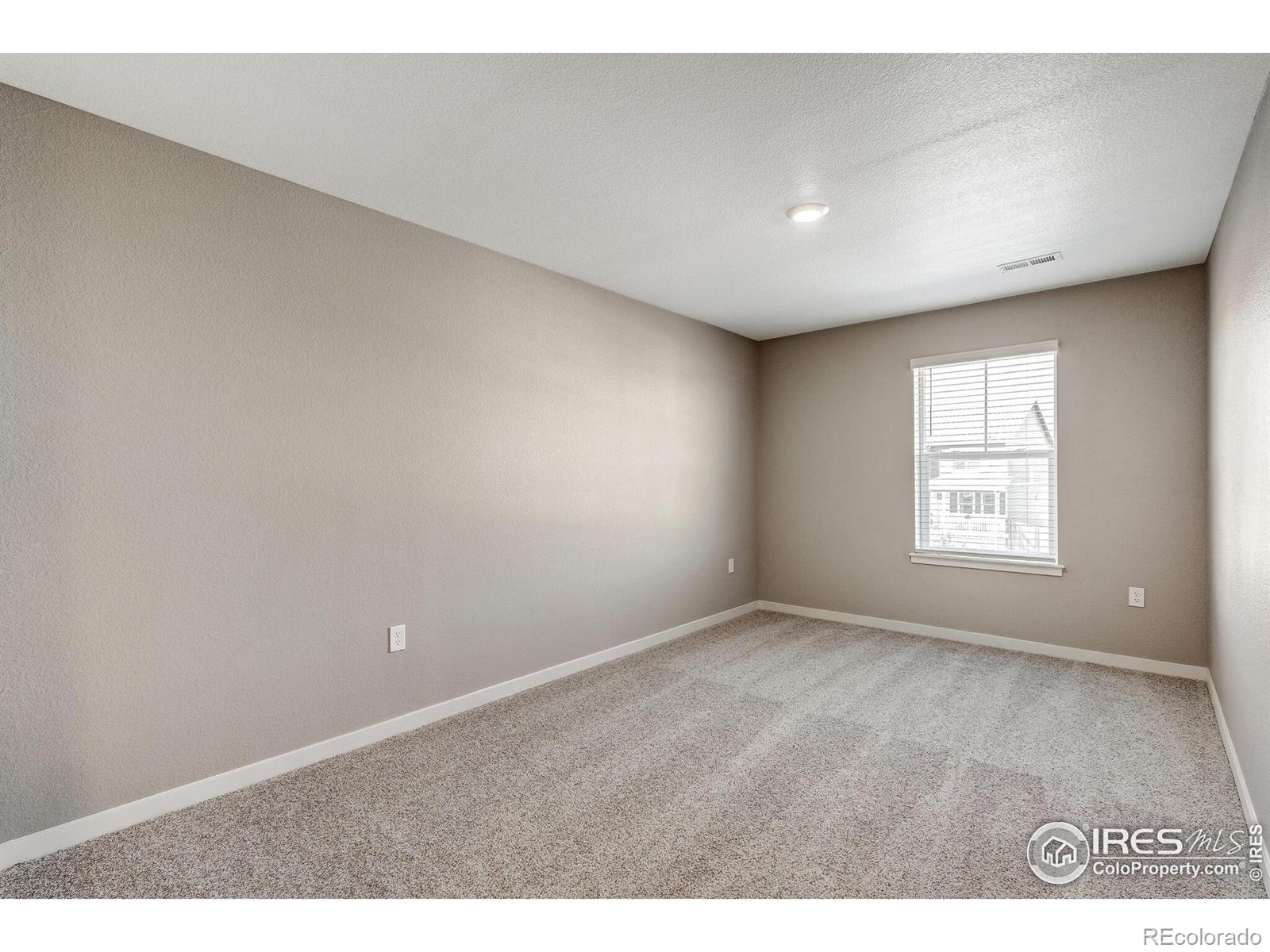 4205 Sandstone Drive, Mead, CO 80504, 5 Bedrooms Bedrooms, ,3 BathroomsBathrooms,Residential,For Sale,Sandstone,RECIR1023558