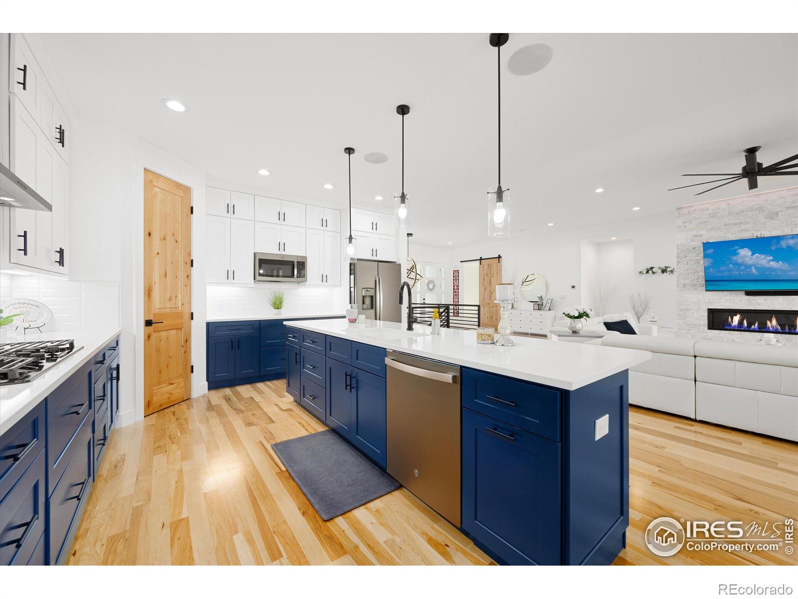 740 County Road 10, Berthoud, CO 80513, 5 Bedrooms Bedrooms, ,4 BathroomsBathrooms,Residential,For Sale,County Road 10,RECIR1023574