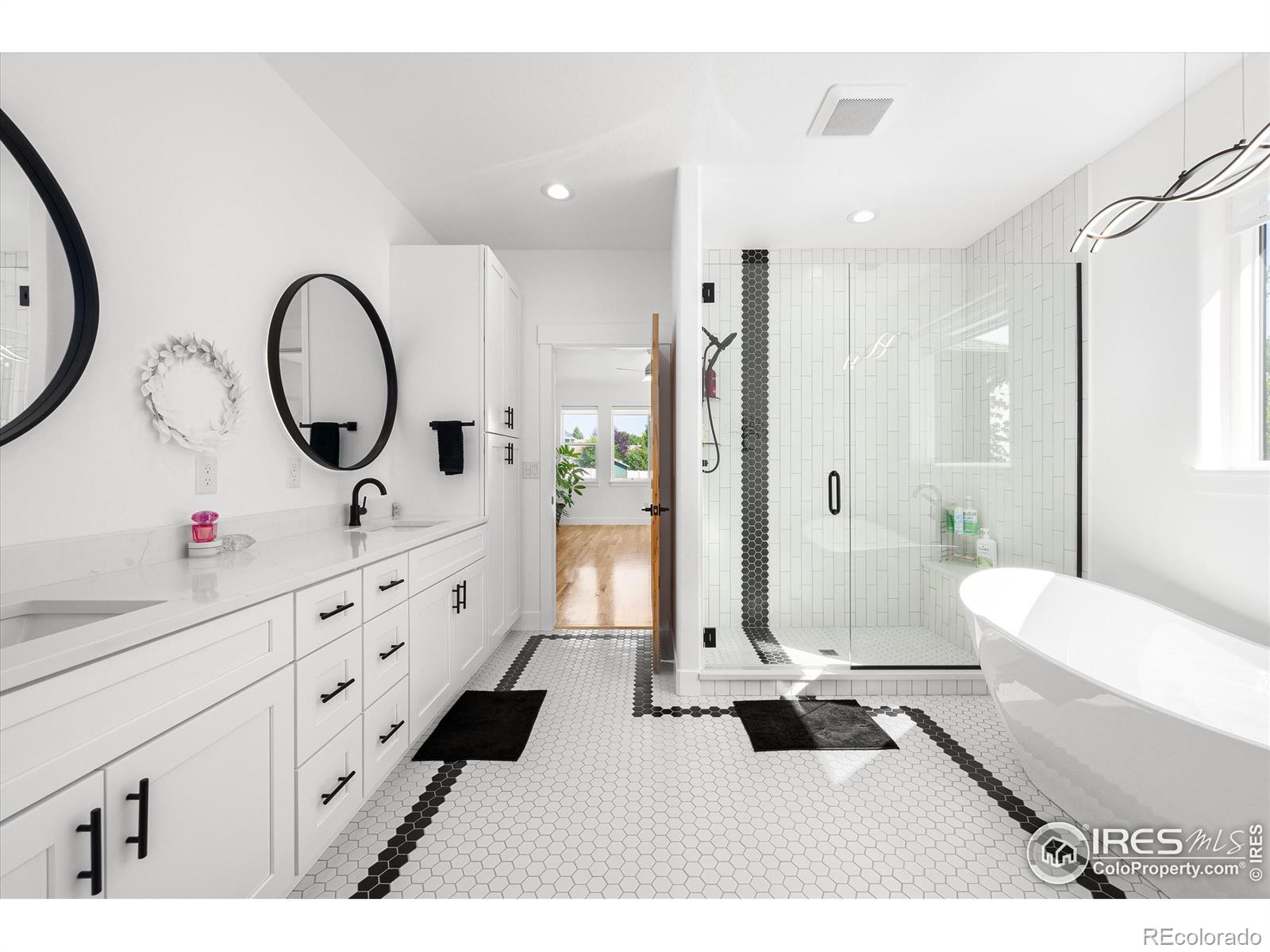 740 County Road 10, Berthoud, CO 80513, 5 Bedrooms Bedrooms, ,4 BathroomsBathrooms,Residential,For Sale,County Road 10,RECIR1023574