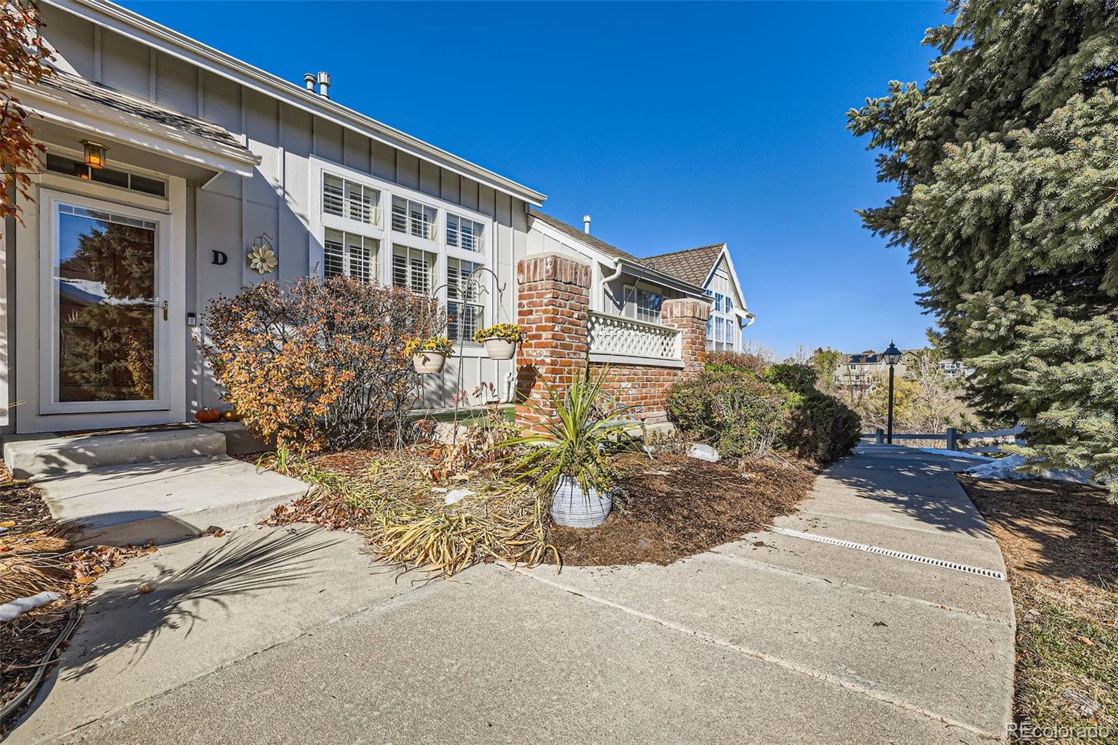 2996 Long Drive #D, Littleton, CO 80120, 2 Bedrooms Bedrooms, ,2 BathroomsBathrooms,Residential,For Sale,Long,REC6861432