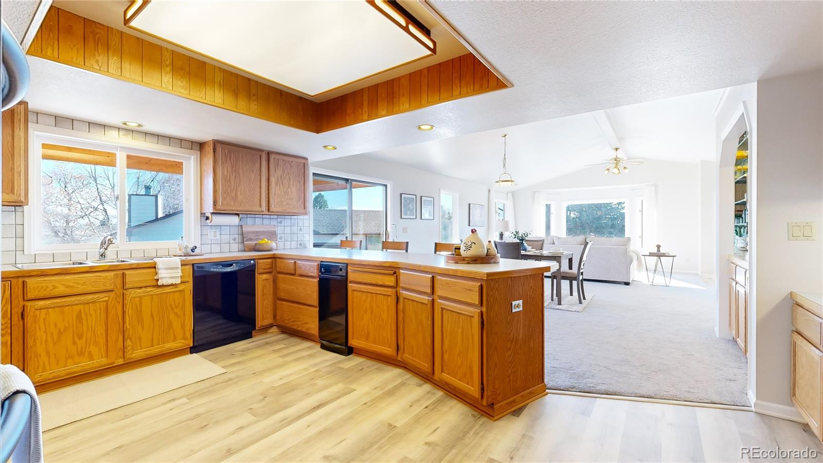 21 Sandra Lane, Broomfield, CO 80020, 2 Bedrooms Bedrooms, ,2 BathroomsBathrooms,Residential,For Sale,Sandra,REC2519831