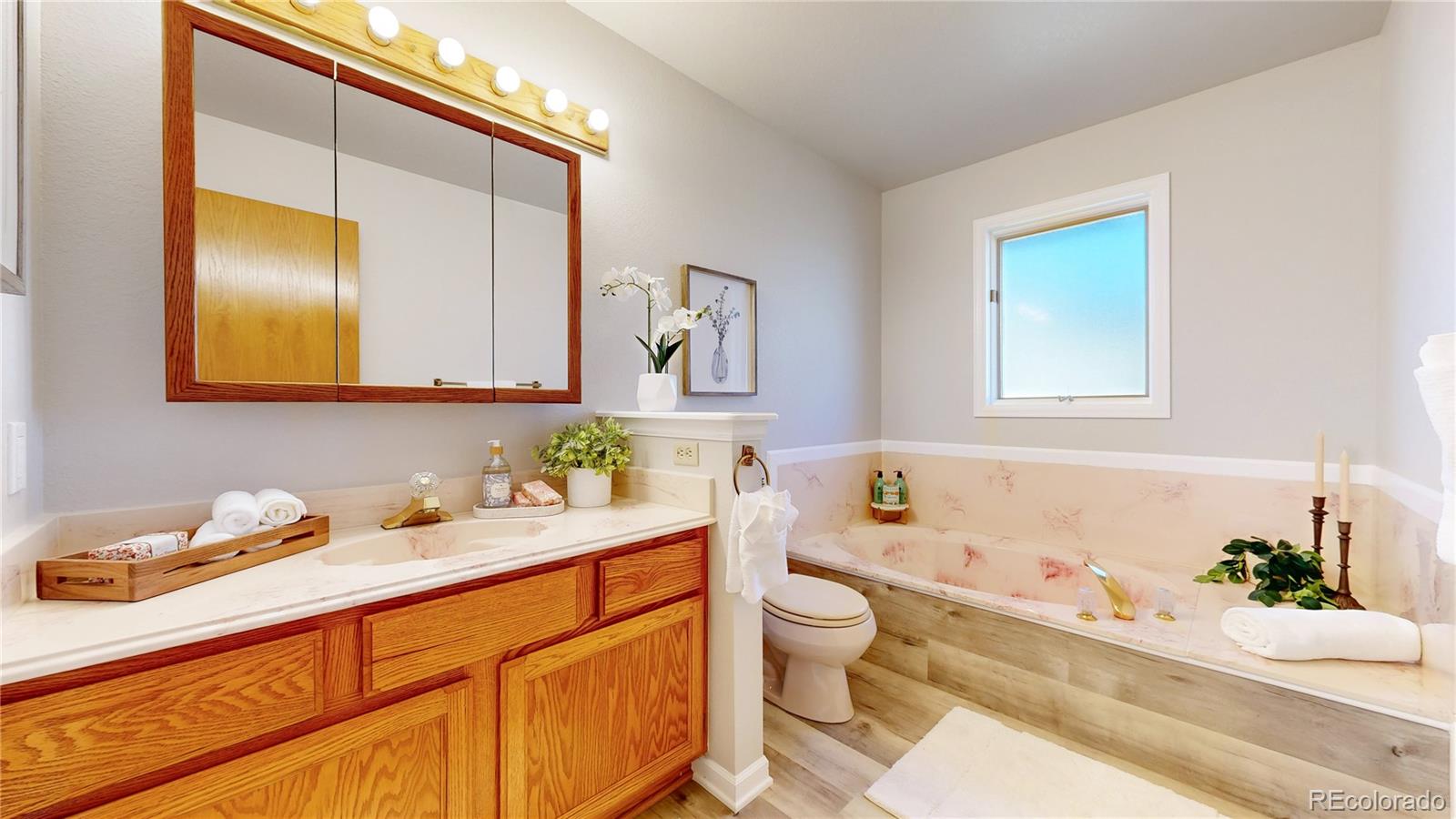 21 Sandra Lane, Broomfield, CO 80020, 2 Bedrooms Bedrooms, ,2 BathroomsBathrooms,Residential,For Sale,Sandra,REC2519831