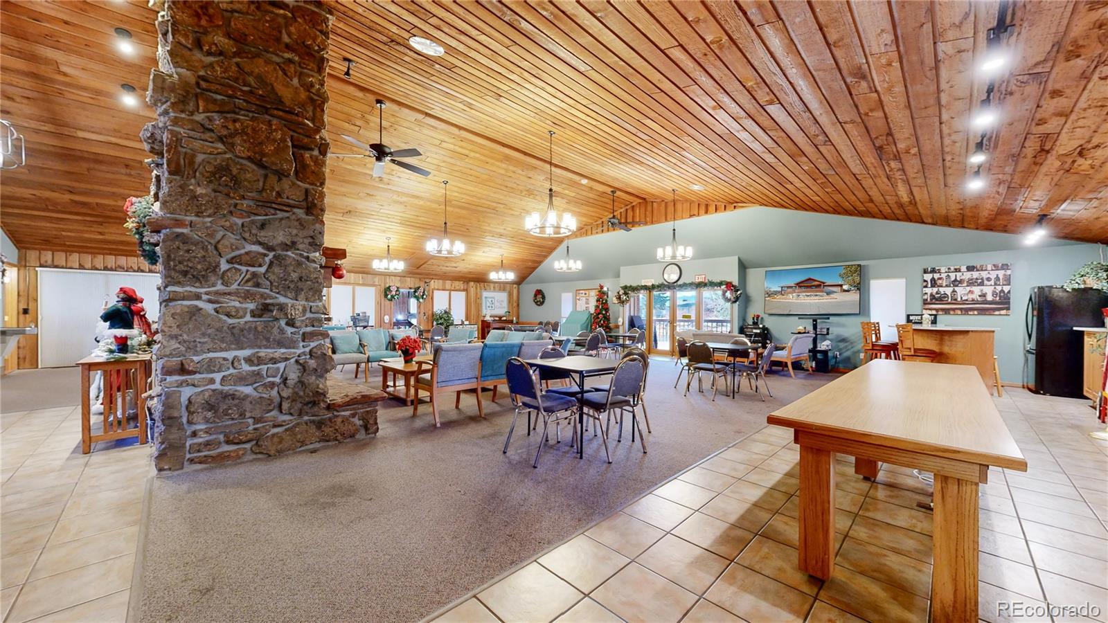 21 Sandra Lane, Broomfield, CO 80020, 2 Bedrooms Bedrooms, ,2 BathroomsBathrooms,Residential,For Sale,Sandra,REC2519831