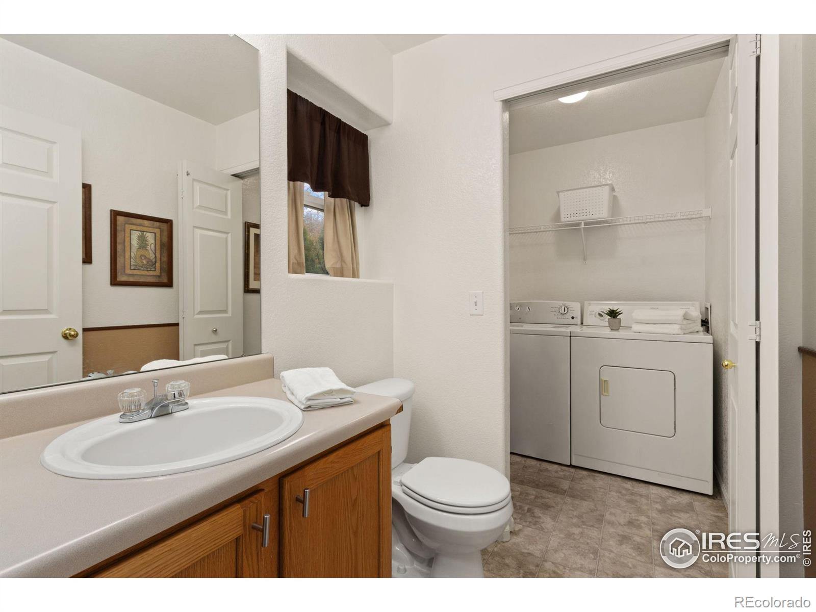 6715 Autumn Ridge Drive #4, Fort Collins, CO 80525, 3 Bedrooms Bedrooms, ,3 BathroomsBathrooms,Residential,For Sale,Autumn Ridge,RECIR1023566