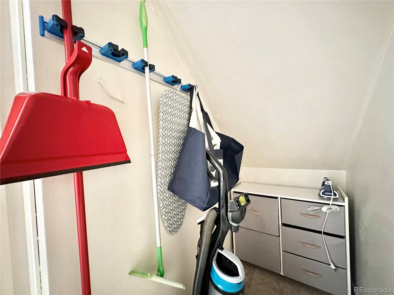 8115 W 54th Place #9, Arvada, CO 80002, 2 Bedrooms Bedrooms, ,2 BathroomsBathrooms,Rental,For Rent,Weeping Willow Townhomes,54th,REC8379877