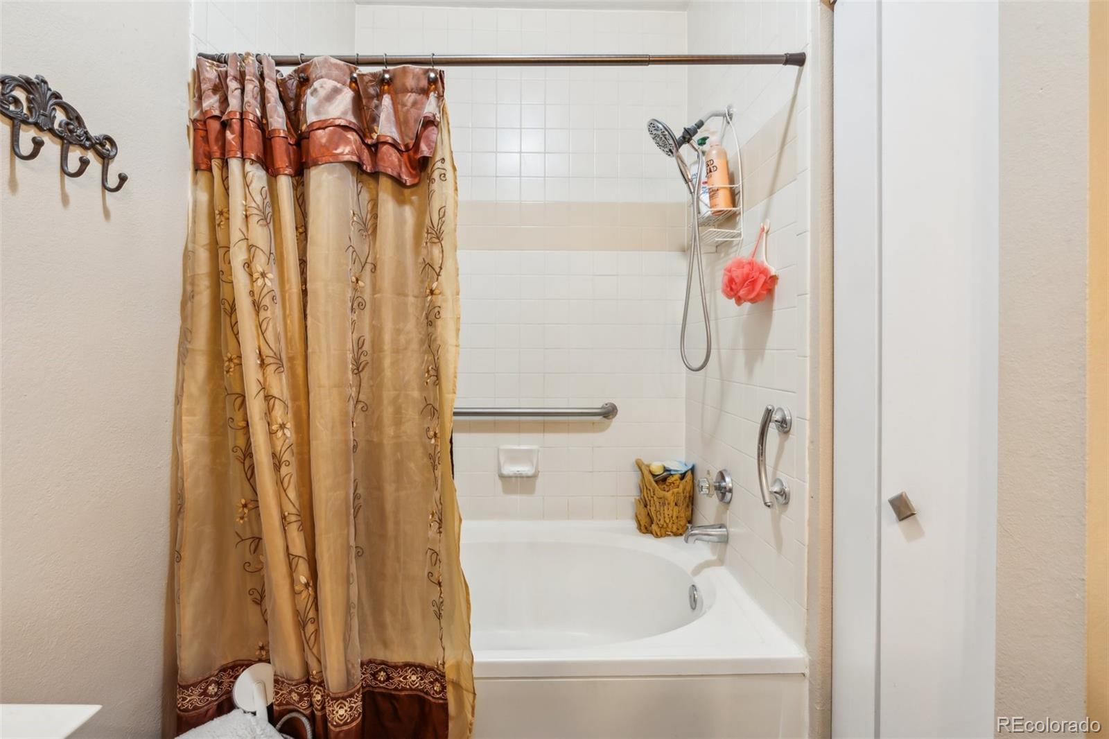 4760 Wadsworth Boulevard #108, Littleton, CO 80123, 1 Bedroom Bedrooms, ,1 BathroomBathrooms,Residential,For Sale,Miralago at Marston Lake,Wadsworth,REC8584615