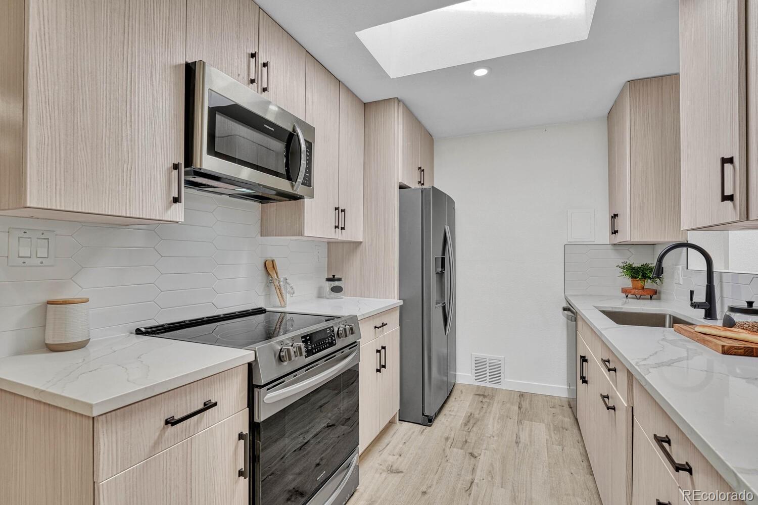 1420 Ivy Way, Denver, CO 80224, 4 Bedrooms Bedrooms, ,3 BathroomsBathrooms,Residential,For Sale,Ivy,REC7381448