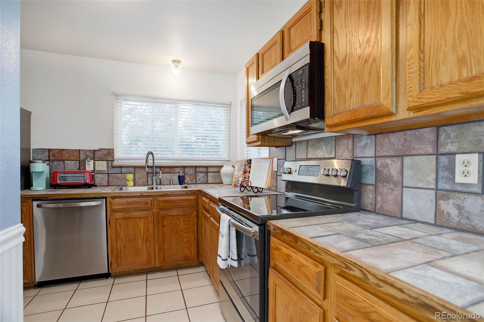 10279 Fair Avenue #E, Littleton, CO 80127, 2 Bedrooms Bedrooms, ,2 BathroomsBathrooms,Residential,For Sale,Fair,REC9528223