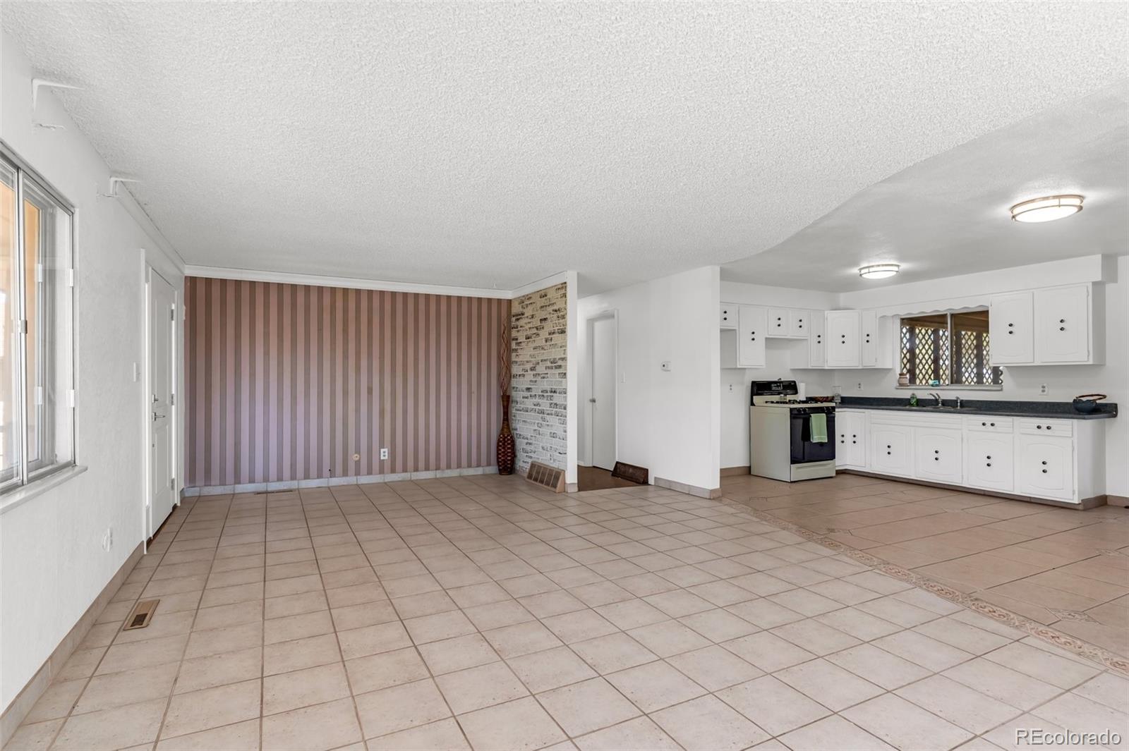 207 Autobee Lane, Avondale, CO 81022, 3 Bedrooms Bedrooms, ,2 BathroomsBathrooms,Residential,For Sale,Autobee,REC4219332