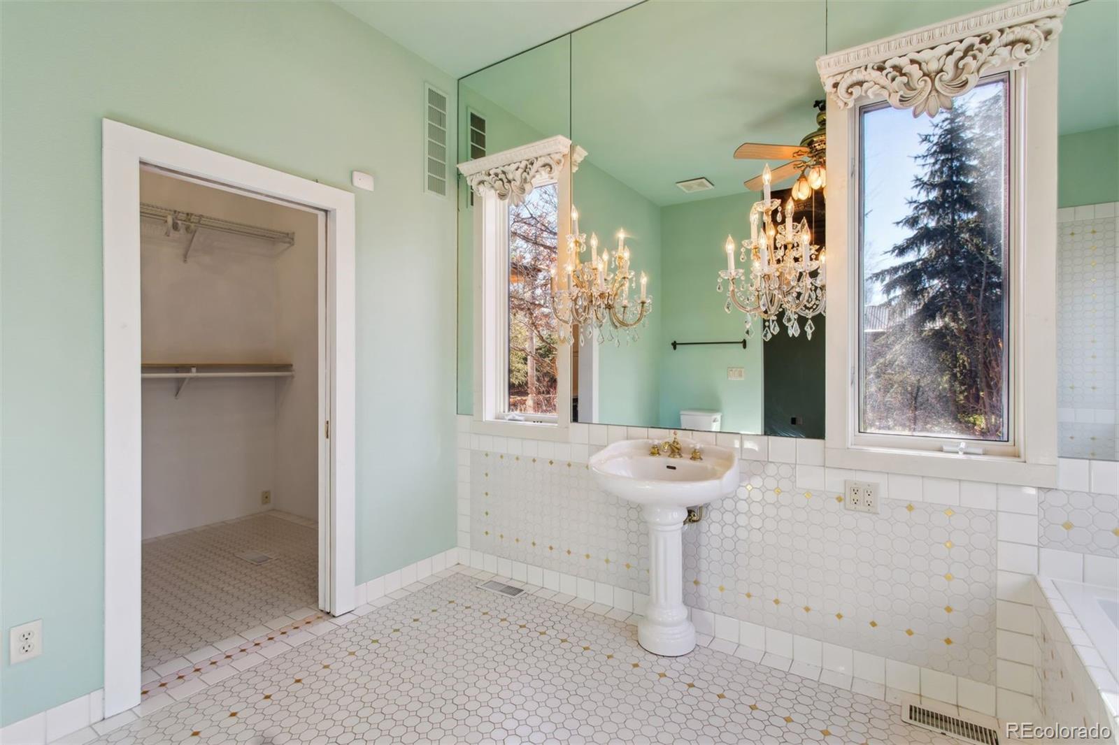 825 Oxford Lane, Colorado Springs, CO 80905, 2 Bedrooms Bedrooms, ,2 BathroomsBathrooms,Residential,For Sale,Oxford,REC2763166