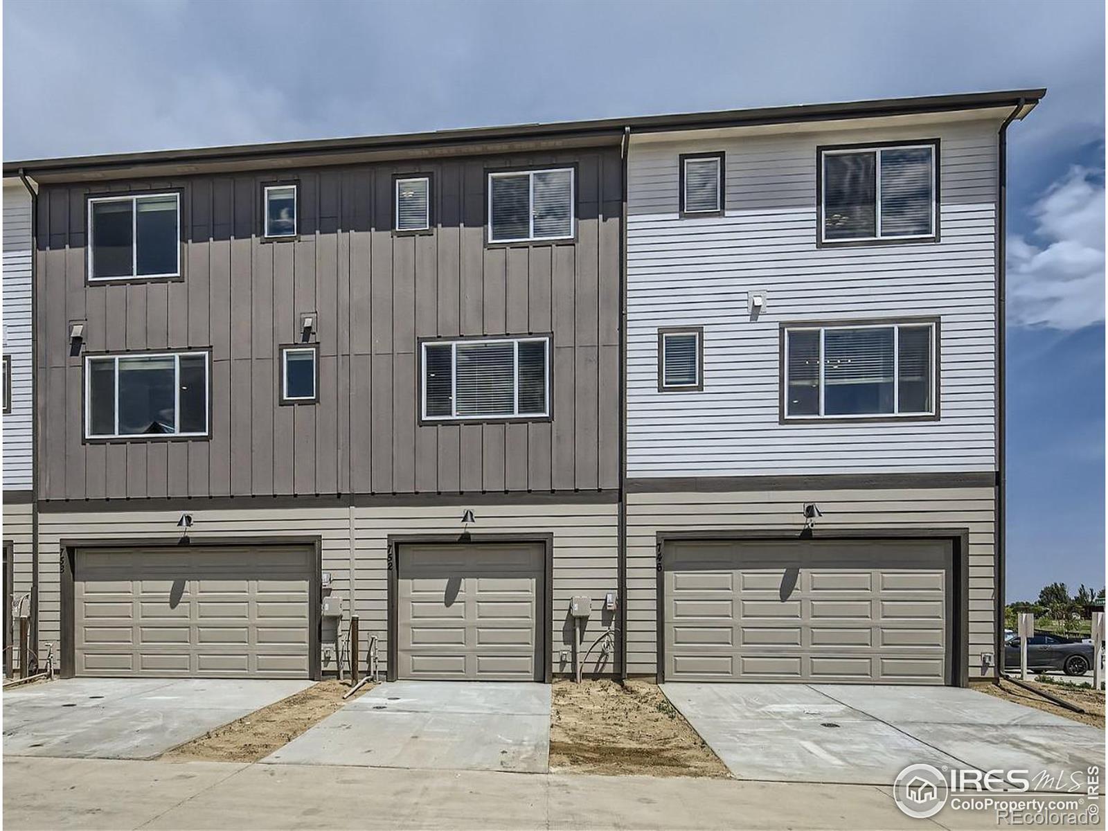 786 Pokeweed Lane, Fort Collins, CO 80524, 2 Bedrooms Bedrooms, ,3 BathroomsBathrooms,Residential,For Sale,Pokeweed,RECIR1023661