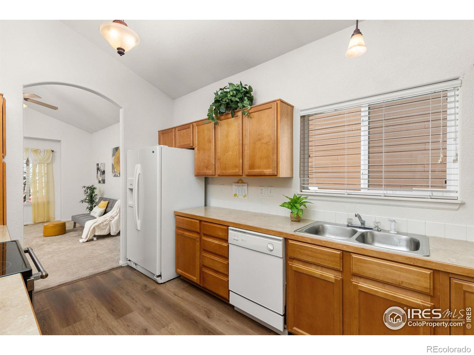 8712 17th St Rd, Greeley, CO 80634, 3 Bedrooms Bedrooms, ,3 BathroomsBathrooms,Residential,For Sale,17th,RECIR1023638
