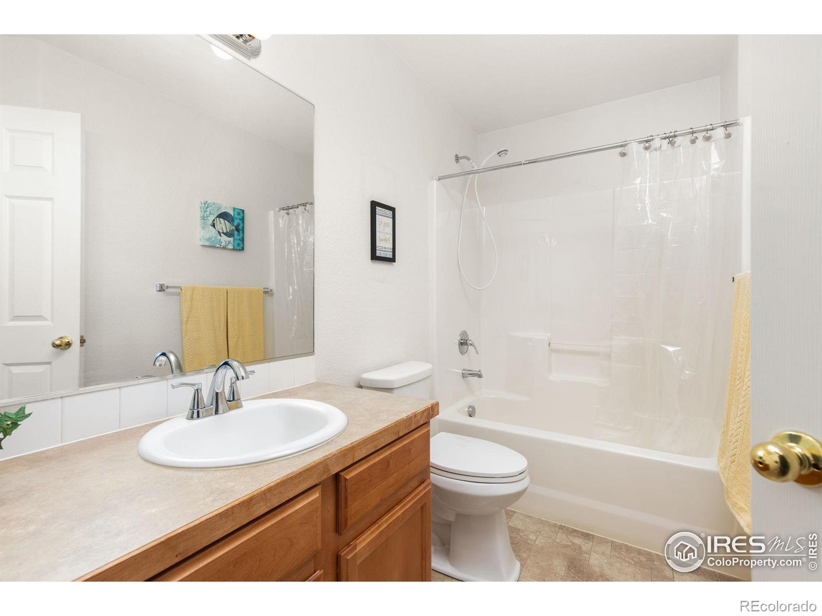 8712 17th St Rd, Greeley, CO 80634, 3 Bedrooms Bedrooms, ,3 BathroomsBathrooms,Residential,For Sale,17th,RECIR1023638