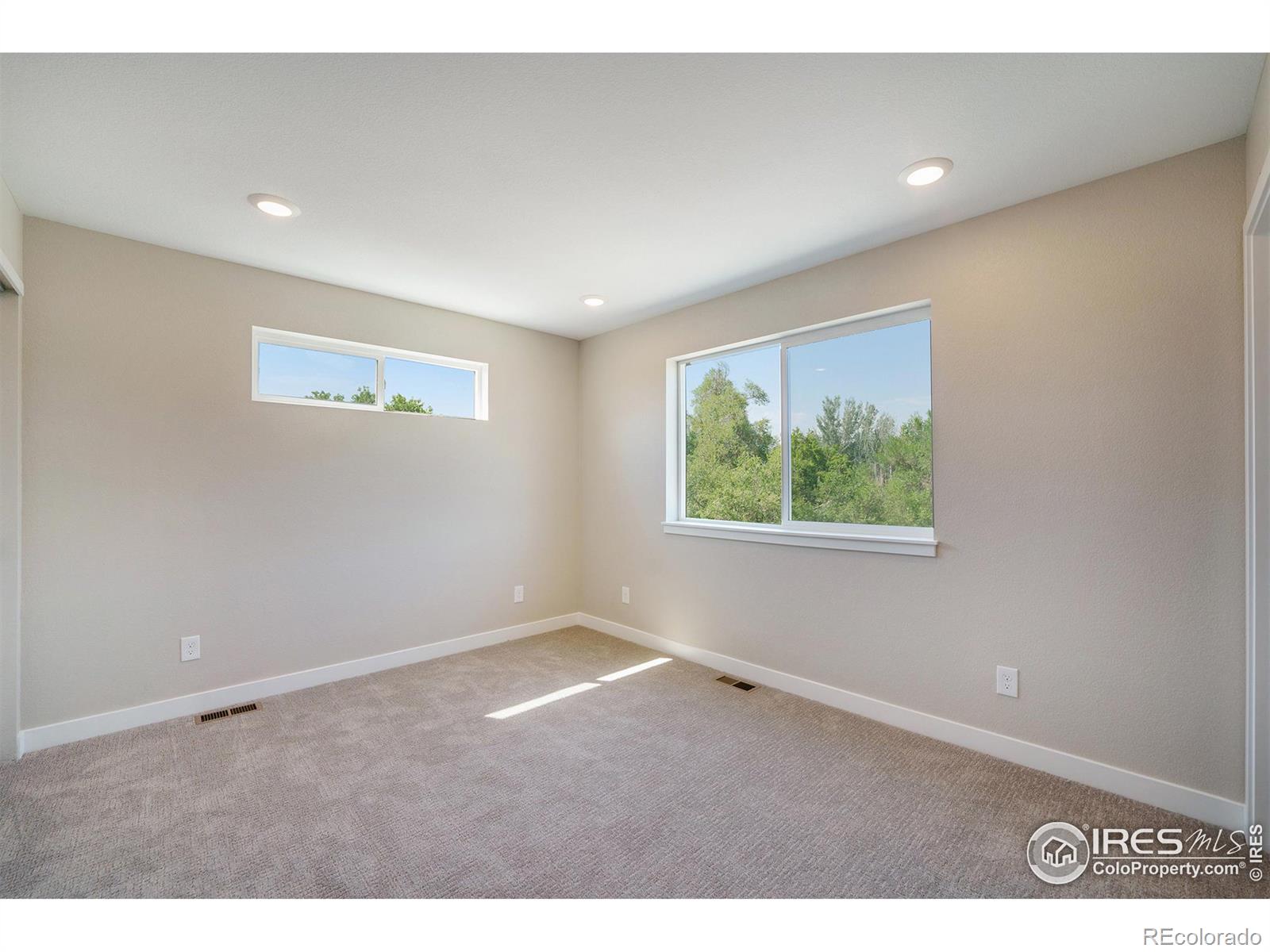 8500 W 62nd Avenue #H, Arvada, CO 80004, 2 Bedrooms Bedrooms, ,4 BathroomsBathrooms,Residential,For Sale,62nd,RECIR1023675