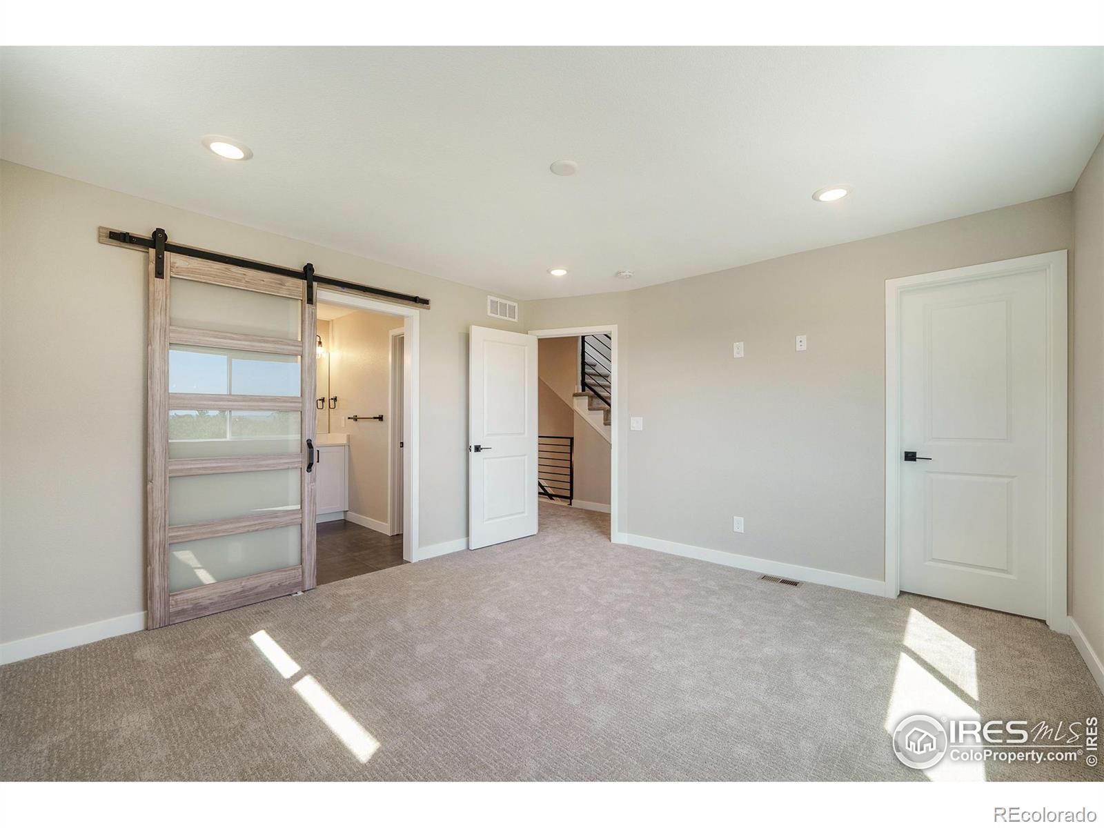 8500 W 62nd Avenue #H, Arvada, CO 80004, 2 Bedrooms Bedrooms, ,4 BathroomsBathrooms,Residential,For Sale,62nd,RECIR1023675