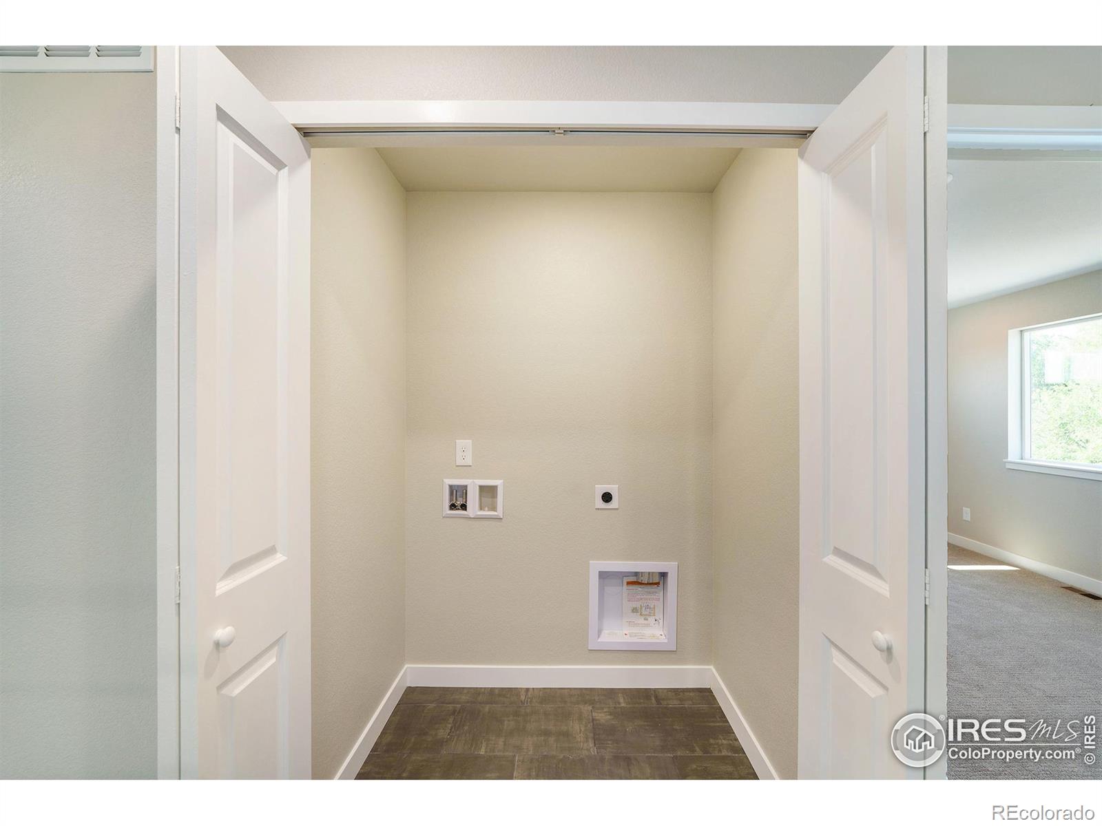 8500 W 62nd Avenue #H, Arvada, CO 80004, 2 Bedrooms Bedrooms, ,4 BathroomsBathrooms,Residential,For Sale,62nd,RECIR1023675