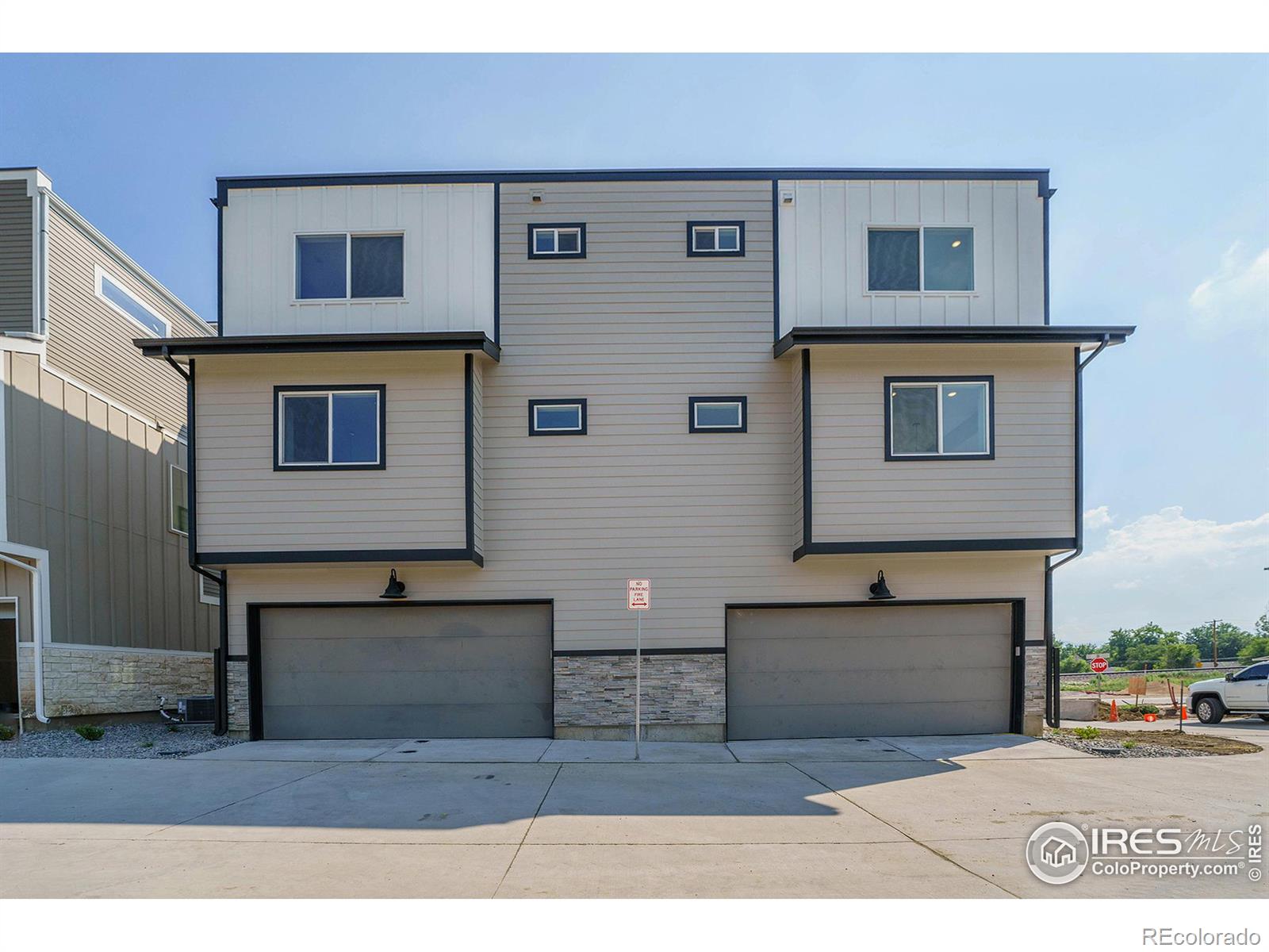 8500 W 62nd Avenue #H, Arvada, CO 80004, 2 Bedrooms Bedrooms, ,4 BathroomsBathrooms,Residential,For Sale,62nd,RECIR1023675