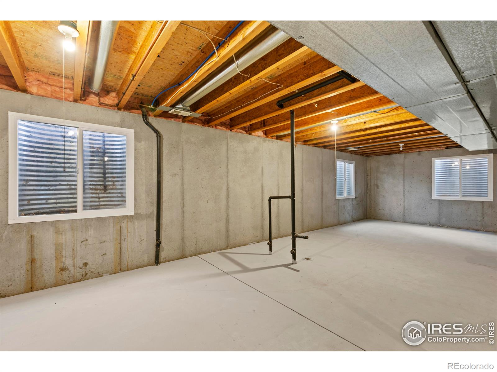 1306 51st Ave Ct, Greeley, CO 80634, 4 Bedrooms Bedrooms, ,3 BathroomsBathrooms,Residential,For Sale,51st,RECIR1023663