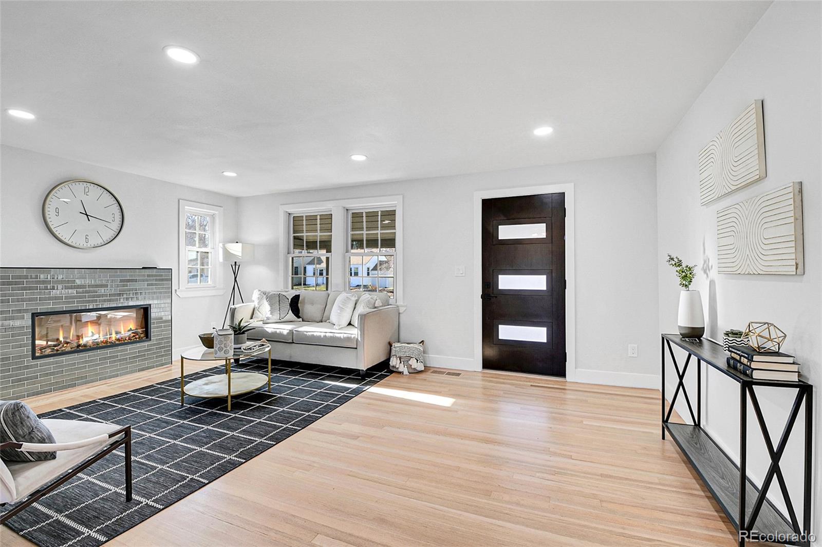 2650 Lafayette Street, Denver, CO 80210, 4 Bedrooms Bedrooms, ,2 BathroomsBathrooms,Residential,For Sale,Lafayette,REC4940778