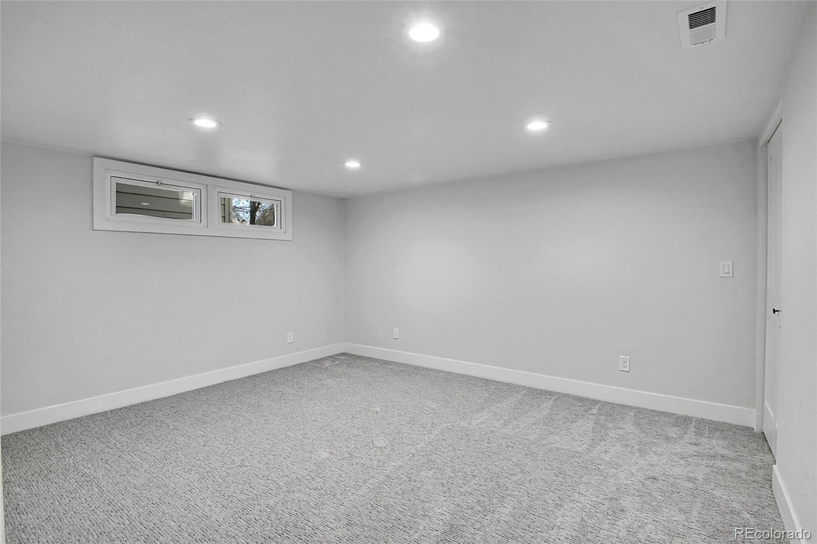 2650 Lafayette Street, Denver, CO 80210, 4 Bedrooms Bedrooms, ,2 BathroomsBathrooms,Residential,For Sale,Lafayette,REC4940778