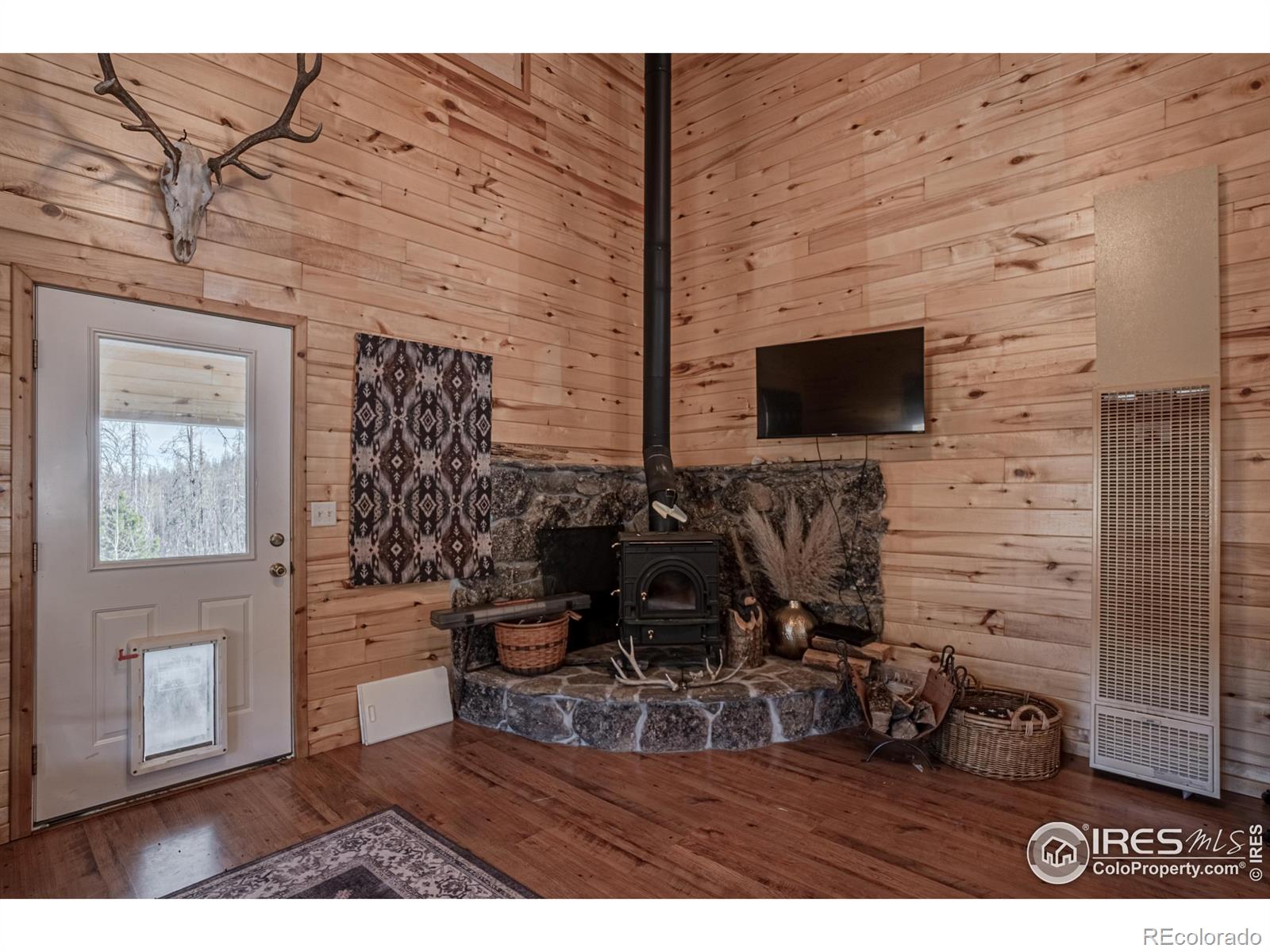 1055 Granite Road, Bellvue, CO 80512, 2 Bedrooms Bedrooms, ,1 BathroomBathrooms,Residential,For Sale,Granite,RECIR1023740