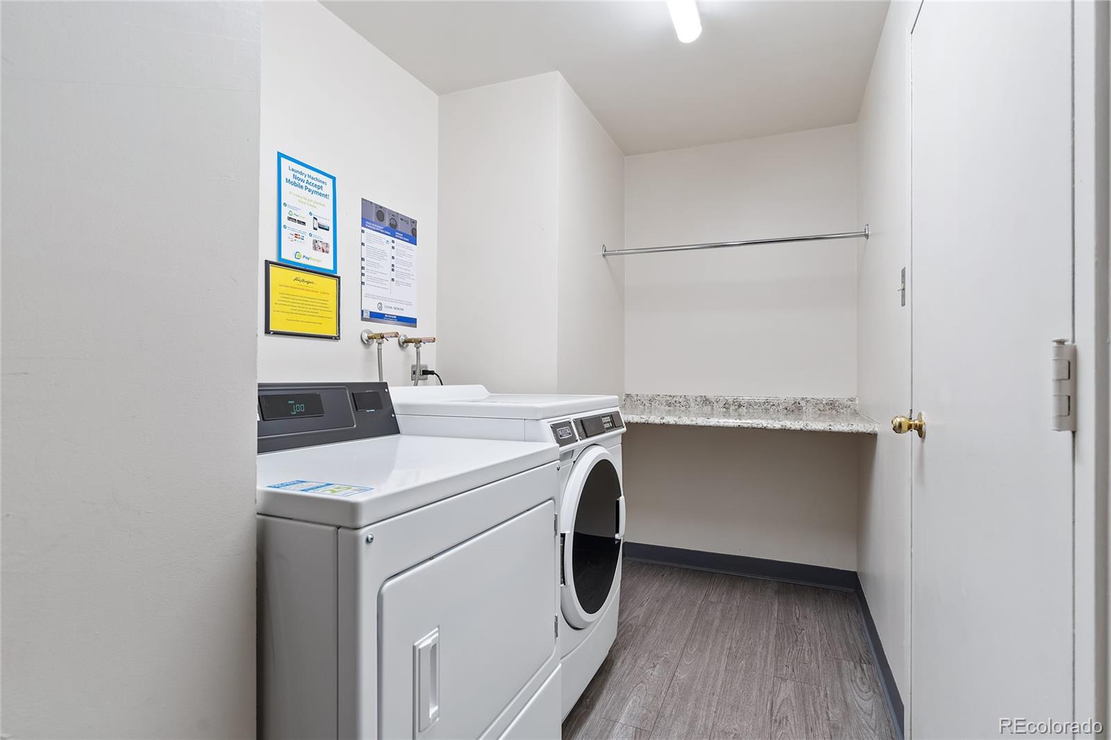 955 Eudora Street #1008, Denver, CO 80220, 2 Bedrooms Bedrooms, ,2 BathroomsBathrooms,Residential,For Sale,Park Mayfair Condos,Eudora,REC7123893