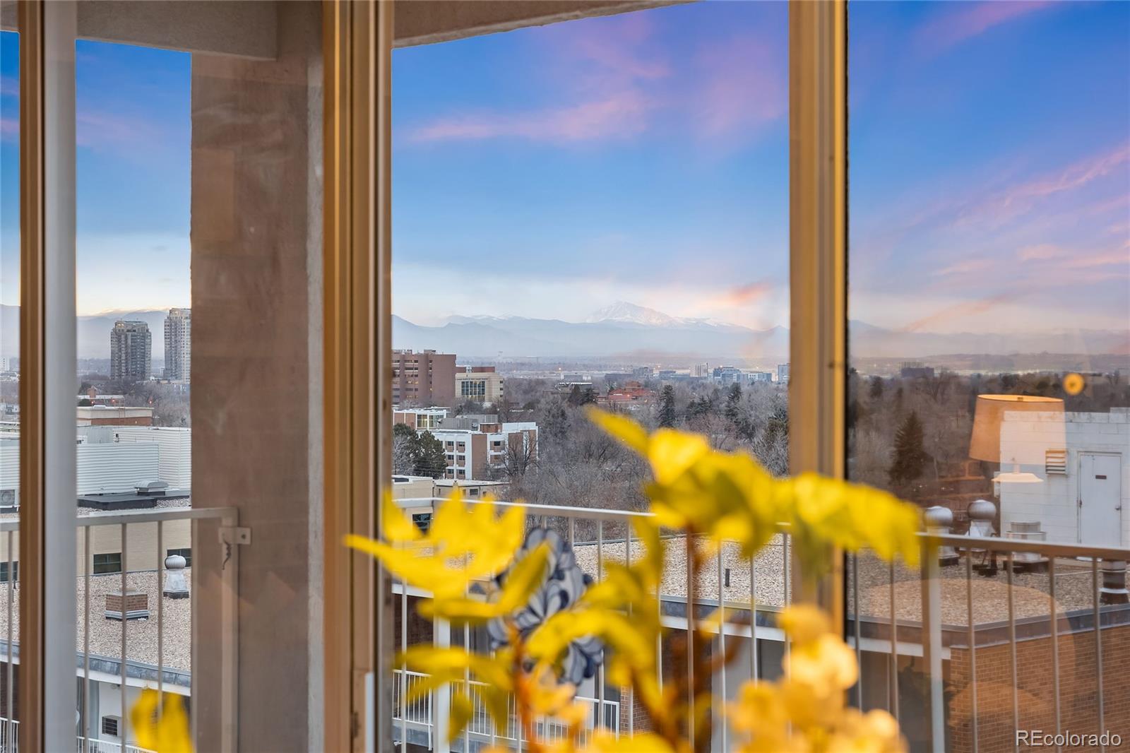 955 Eudora Street #1008, Denver, CO 80220, 2 Bedrooms Bedrooms, ,2 BathroomsBathrooms,Residential,For Sale,Park Mayfair Condos,Eudora,REC7123893