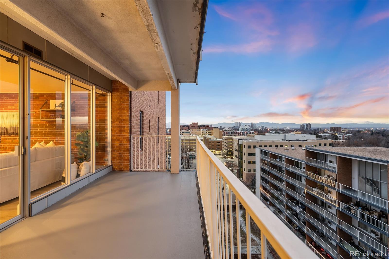 955 Eudora Street #1008, Denver, CO 80220, 2 Bedrooms Bedrooms, ,2 BathroomsBathrooms,Residential,For Sale,Park Mayfair Condos,Eudora,REC7123893