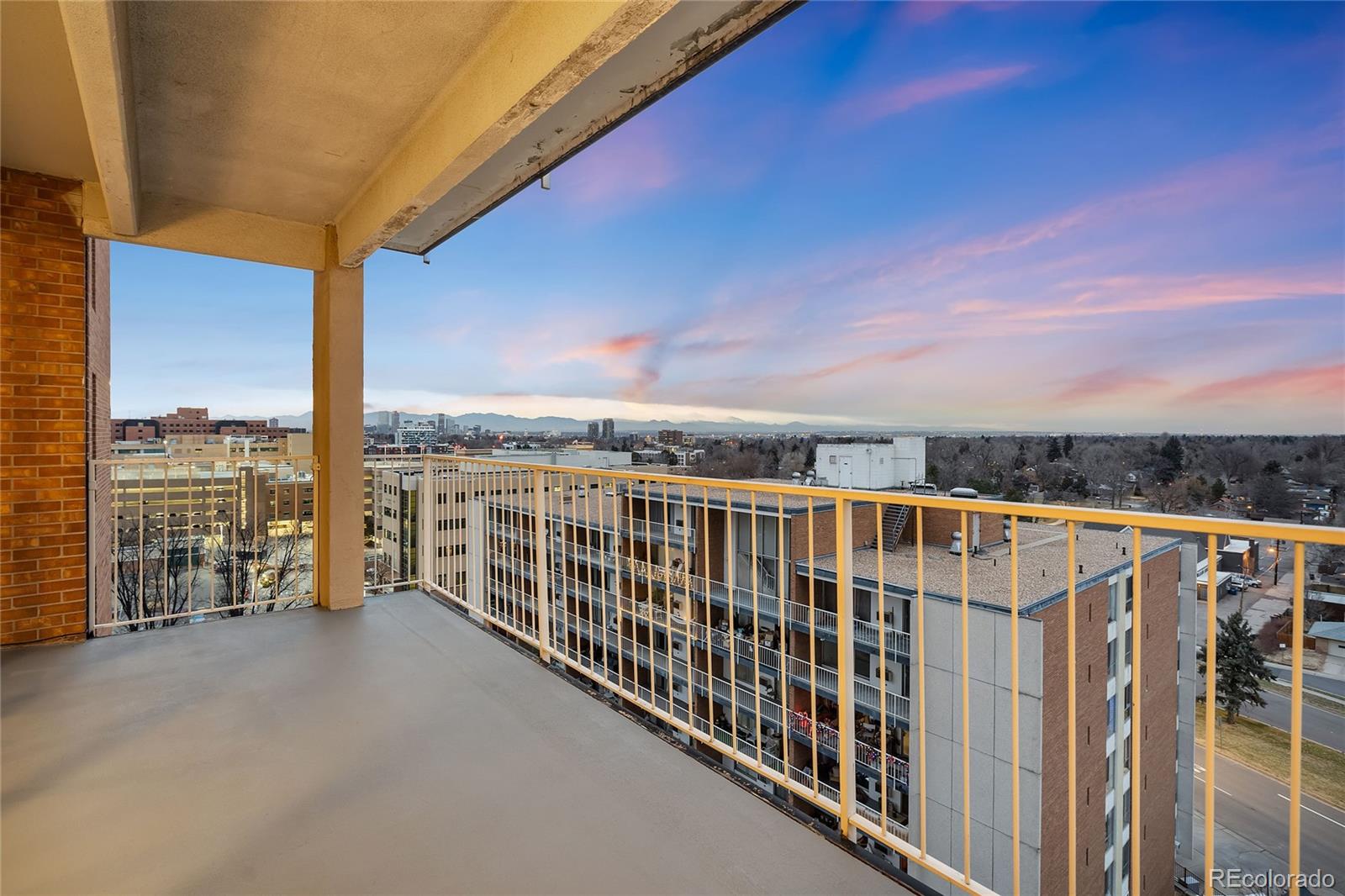 955 Eudora Street #1008, Denver, CO 80220, 2 Bedrooms Bedrooms, ,2 BathroomsBathrooms,Residential,For Sale,Park Mayfair Condos,Eudora,REC7123893