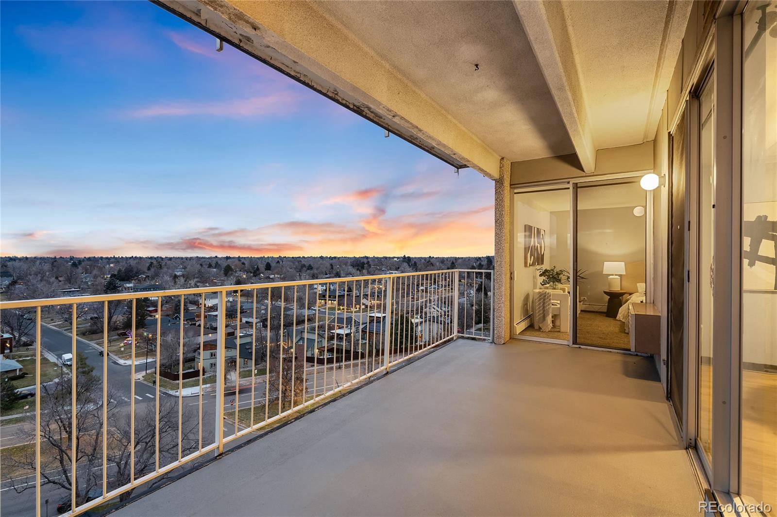 955 Eudora Street #1008, Denver, CO 80220, 2 Bedrooms Bedrooms, ,2 BathroomsBathrooms,Residential,For Sale,Park Mayfair Condos,Eudora,REC7123893