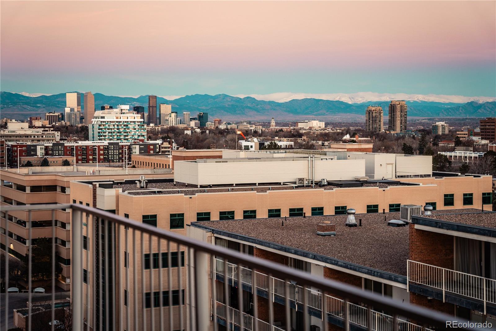 955 Eudora Street #1008, Denver, CO 80220, 2 Bedrooms Bedrooms, ,2 BathroomsBathrooms,Residential,For Sale,Park Mayfair Condos,Eudora,REC7123893