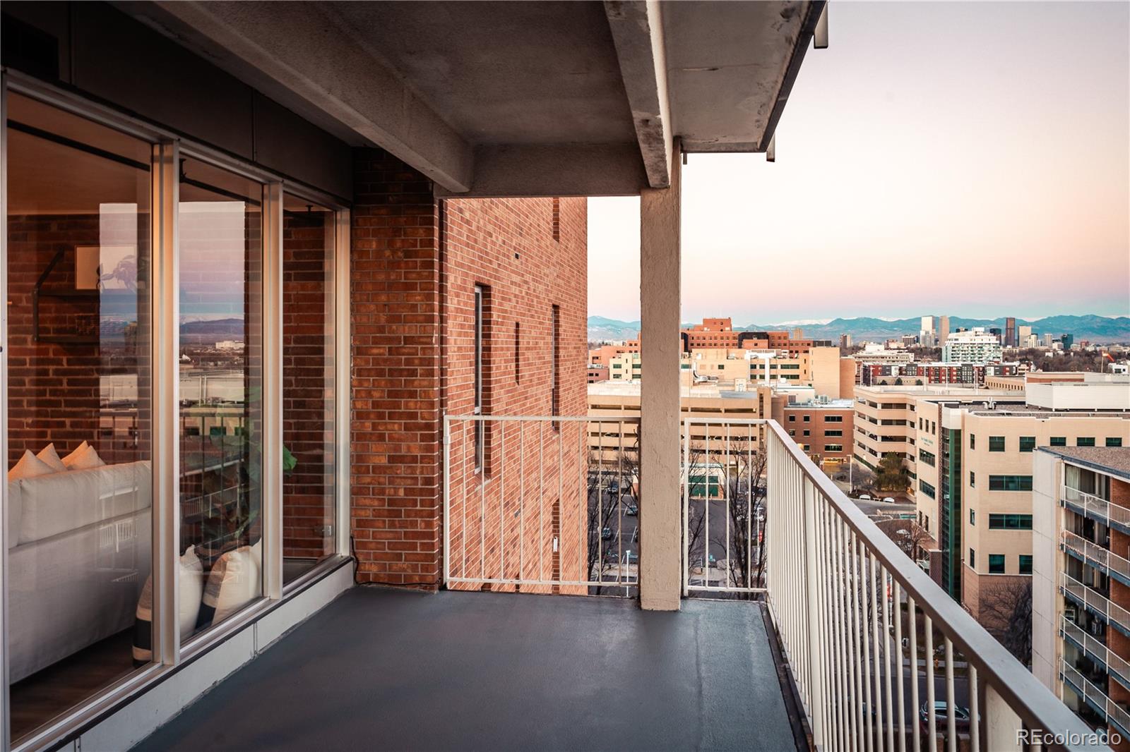 955 Eudora Street #1008, Denver, CO 80220, 2 Bedrooms Bedrooms, ,2 BathroomsBathrooms,Residential,For Sale,Park Mayfair Condos,Eudora,REC7123893