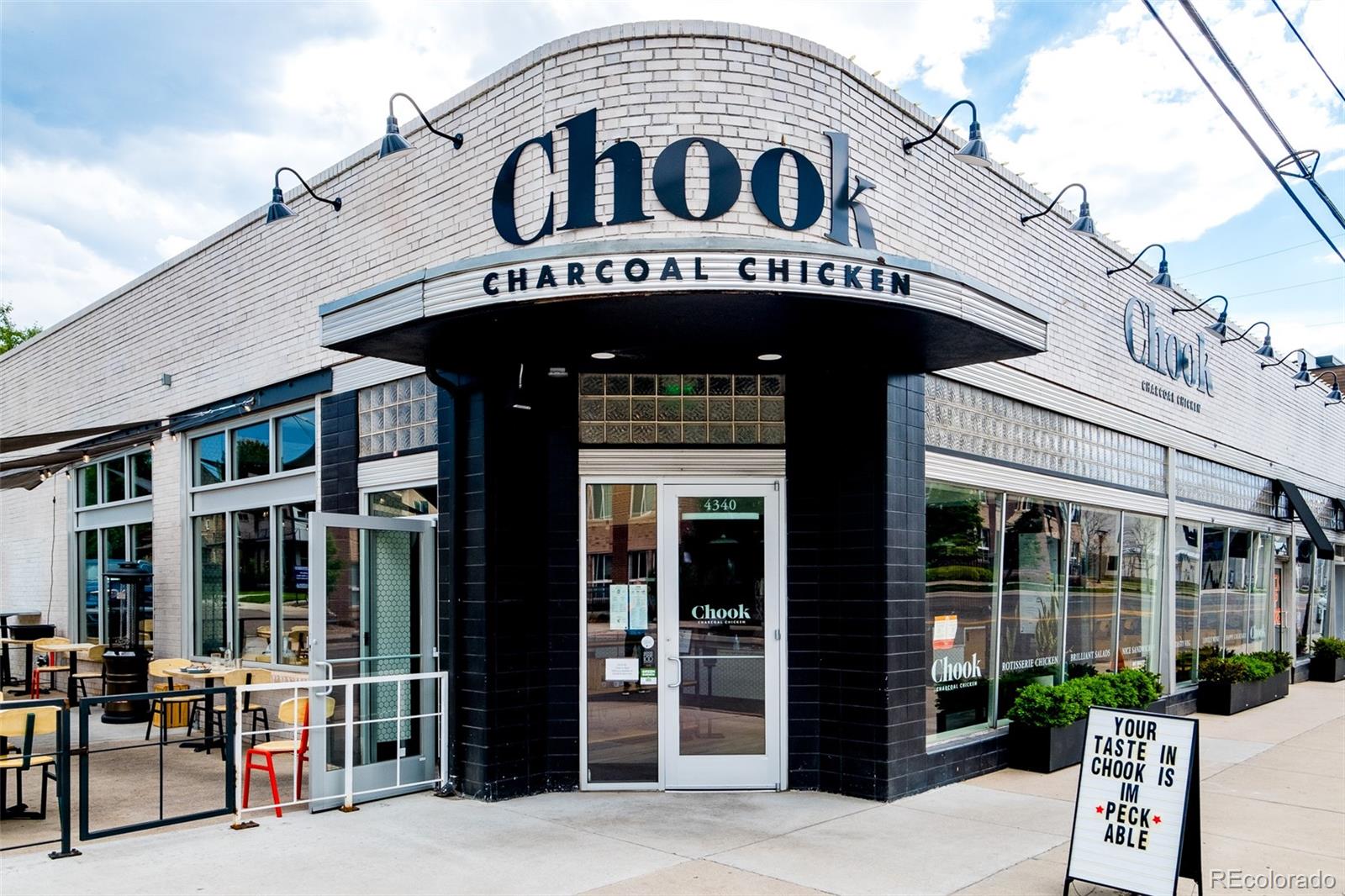 955 Eudora Street #1008, Denver, CO 80220, 2 Bedrooms Bedrooms, ,2 BathroomsBathrooms,Residential,For Sale,Park Mayfair Condos,Eudora,REC7123893