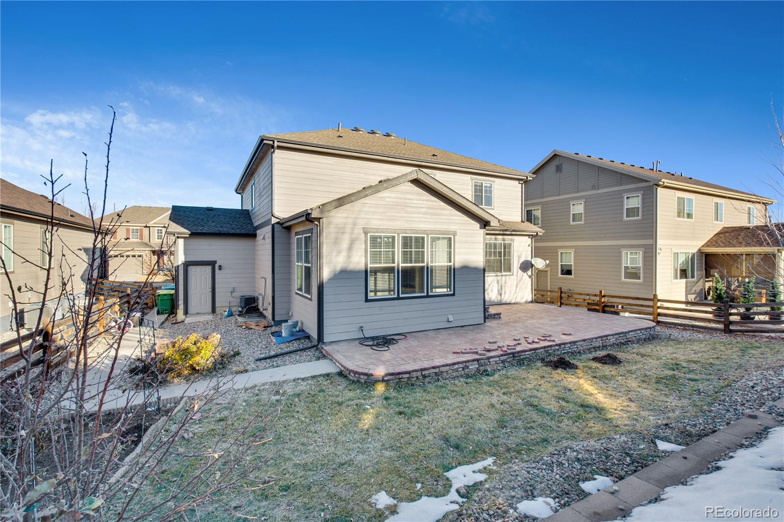 21186 Layton Avenue, Aurora, CO 80015, 5 Bedrooms Bedrooms, ,4 BathroomsBathrooms,Residential,For Sale,Layton,REC2235418