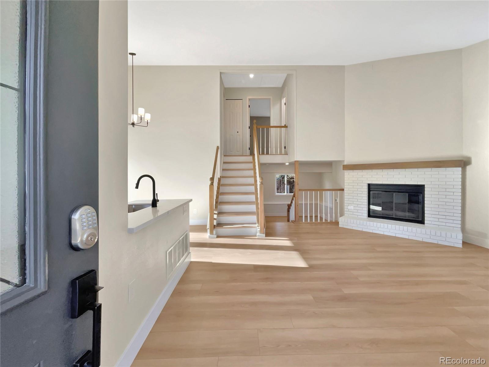 625 Marigold Lane, Fort Collins, CO 80526, 3 Bedrooms Bedrooms, ,2 BathroomsBathrooms,Residential,For Sale,Marigold,REC4633627