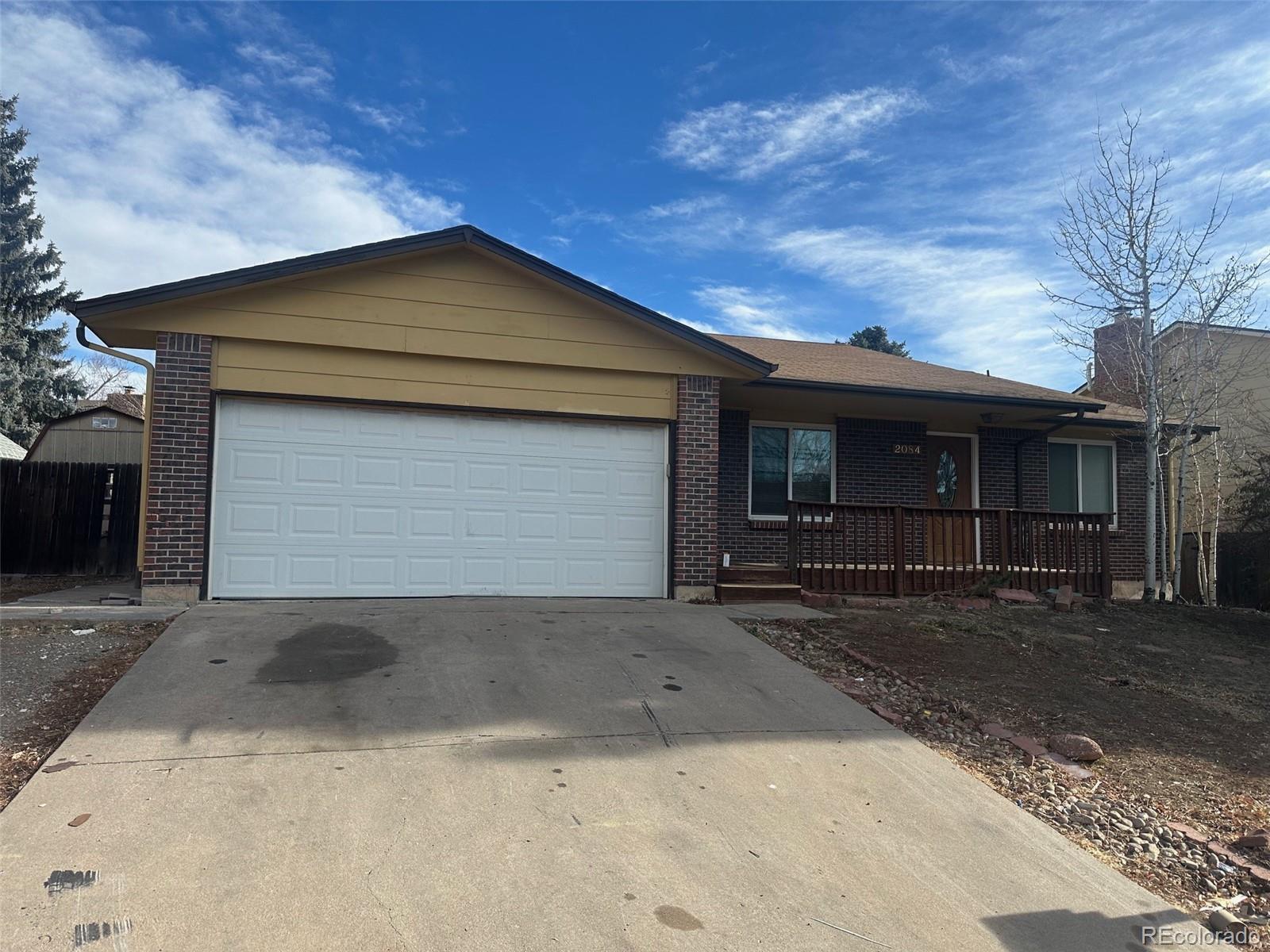 2084 Rifle Street, Aurora, CO 80013, 4 Bedrooms Bedrooms, ,3 BathroomsBathrooms,Residential,For Sale,Rifle,REC7575162