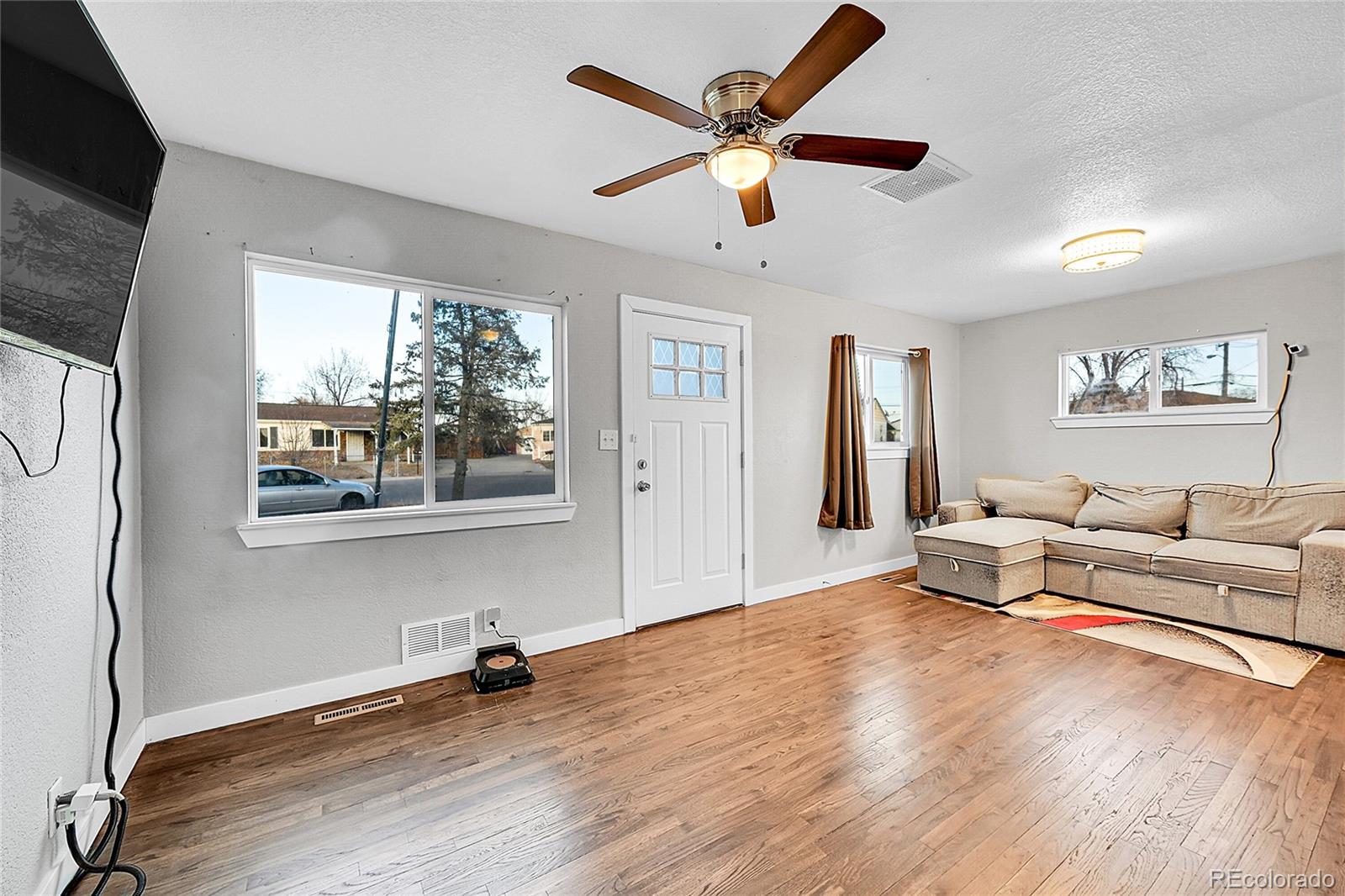 5960 Rose Lane, Commerce City, CO 80022, 3 Bedrooms Bedrooms, ,1 BathroomBathrooms,Residential,For Sale,Rose,REC2249555